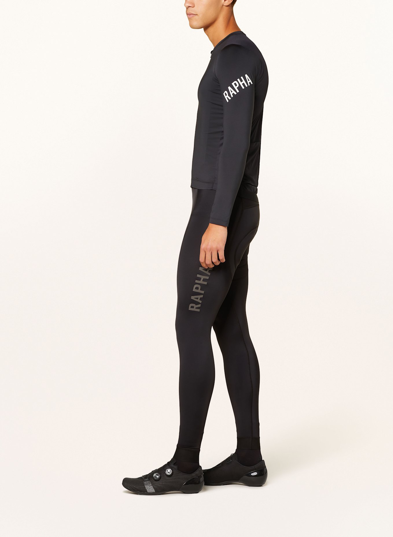 Rapha Radhose PRO TEAM LIGHTWEIGHT mit Trägern und gepolstertem Einsatz: SCHWARZ