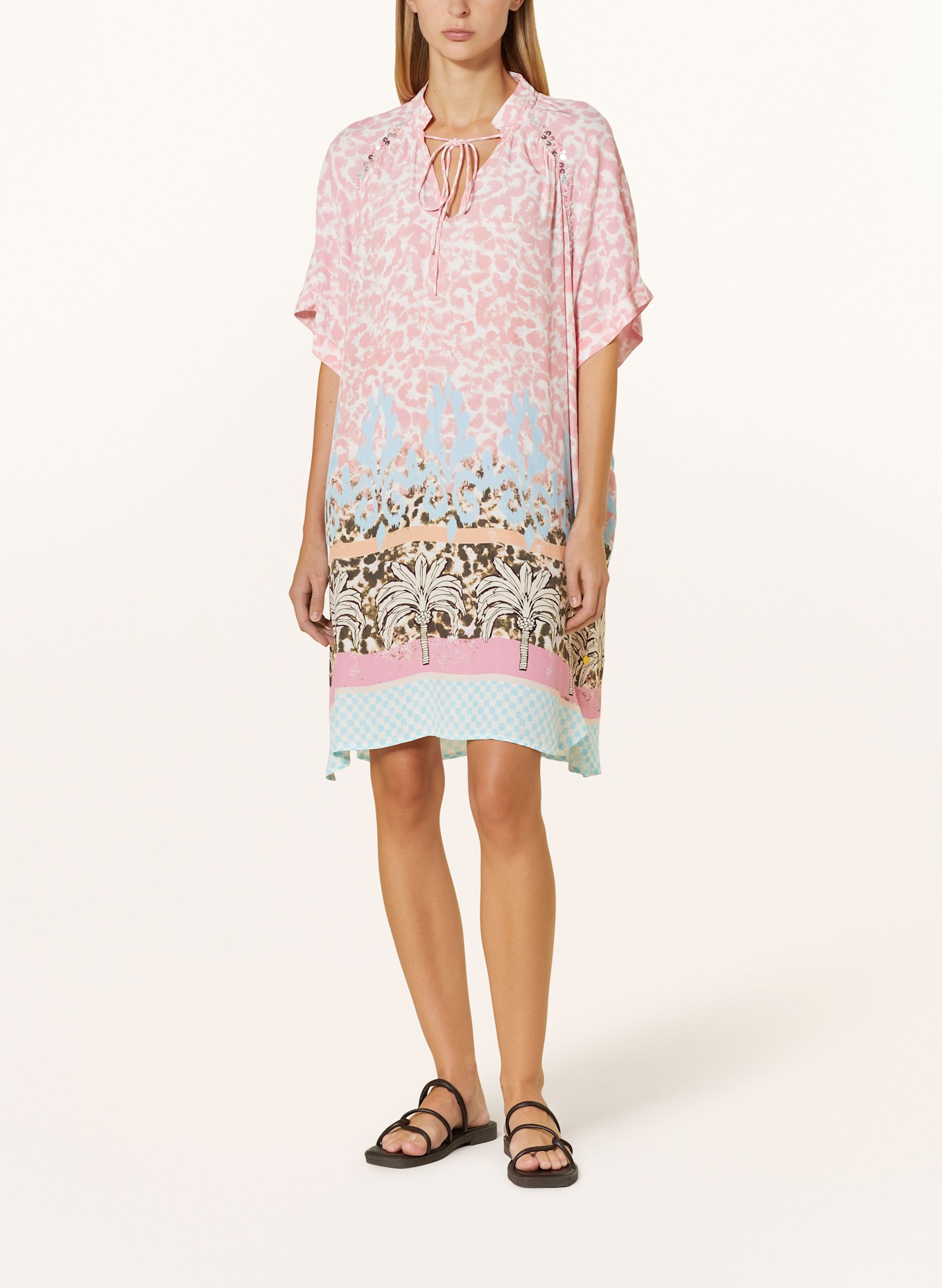 yippie hippie Kleid mit Pailletten: ROSA/ WEISS/ HELLBLAU