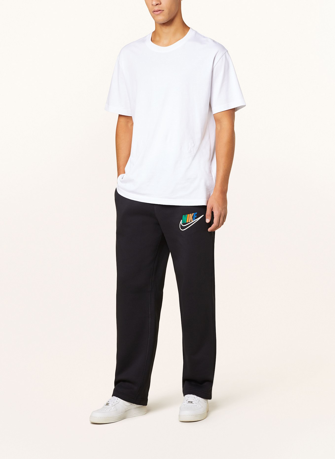Men's nike sportswear club city brights jogger pants sales