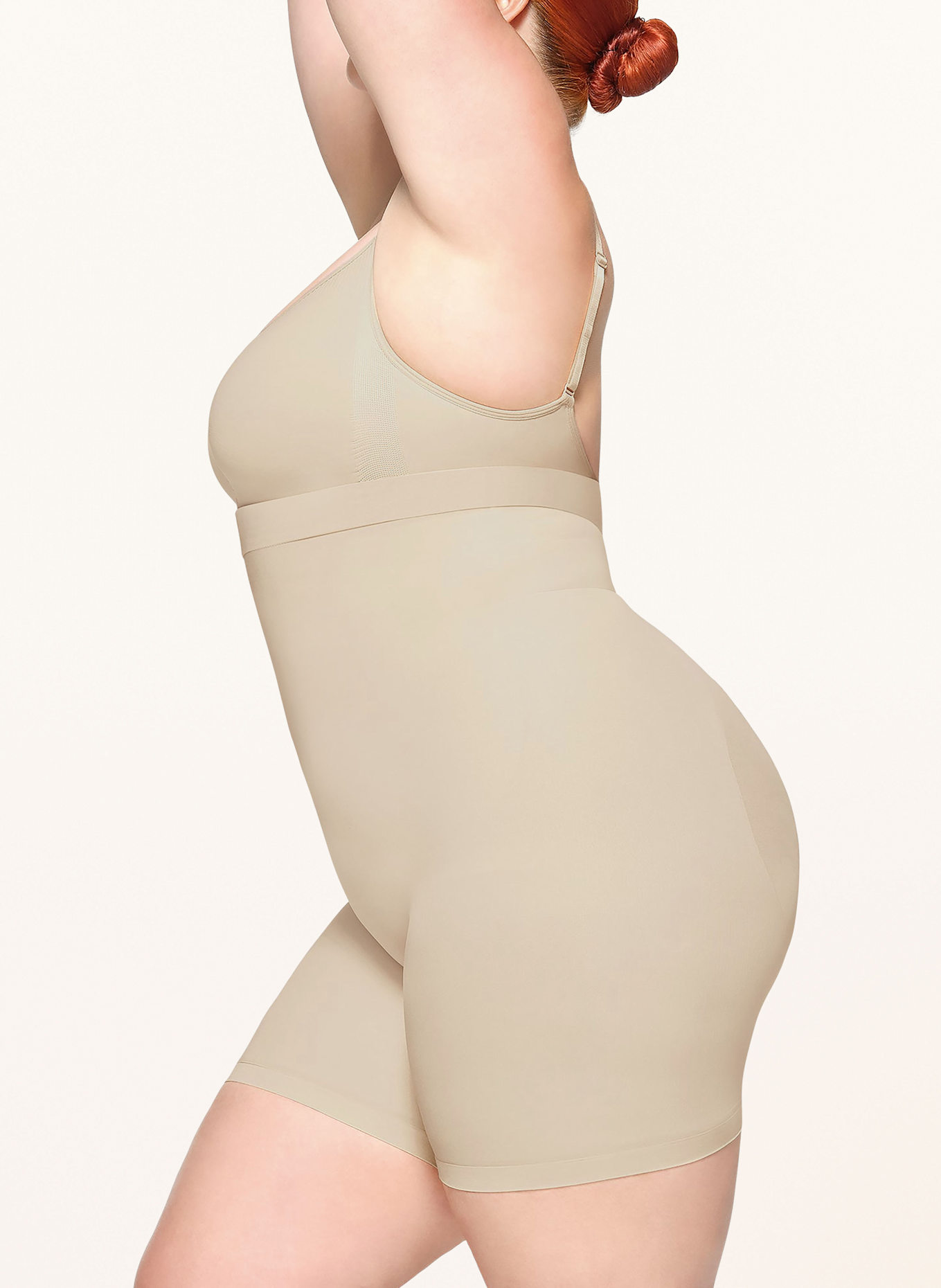 SKIMS Shape-Slip SEAMLESS SCULPT: SAND