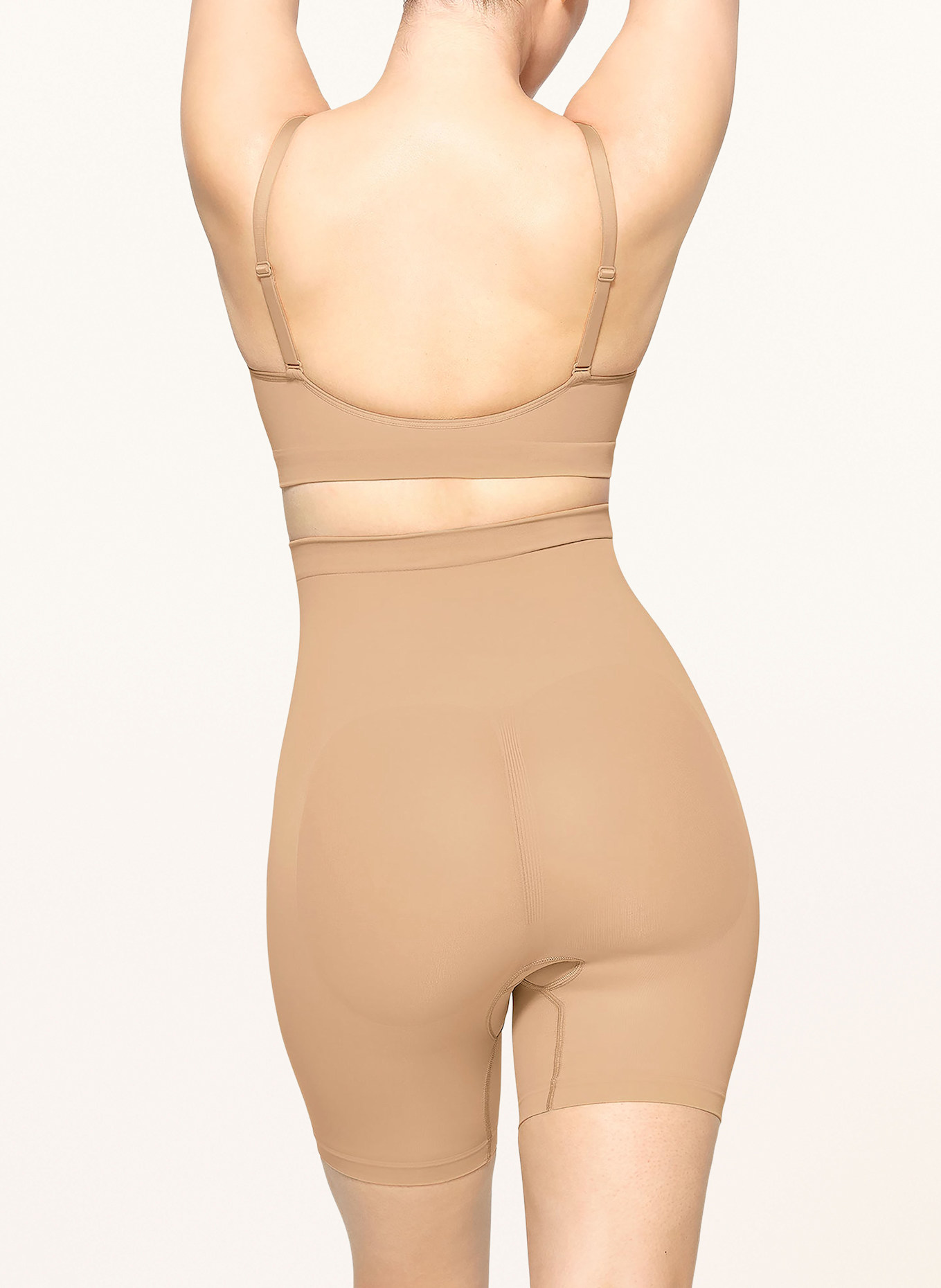 SKIMS Shape-Slip SEAMLESS SCULPT: CLAY