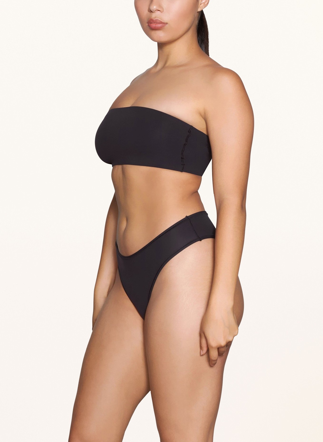 SKIMS Slip FITS EVERYBODY: ONYX