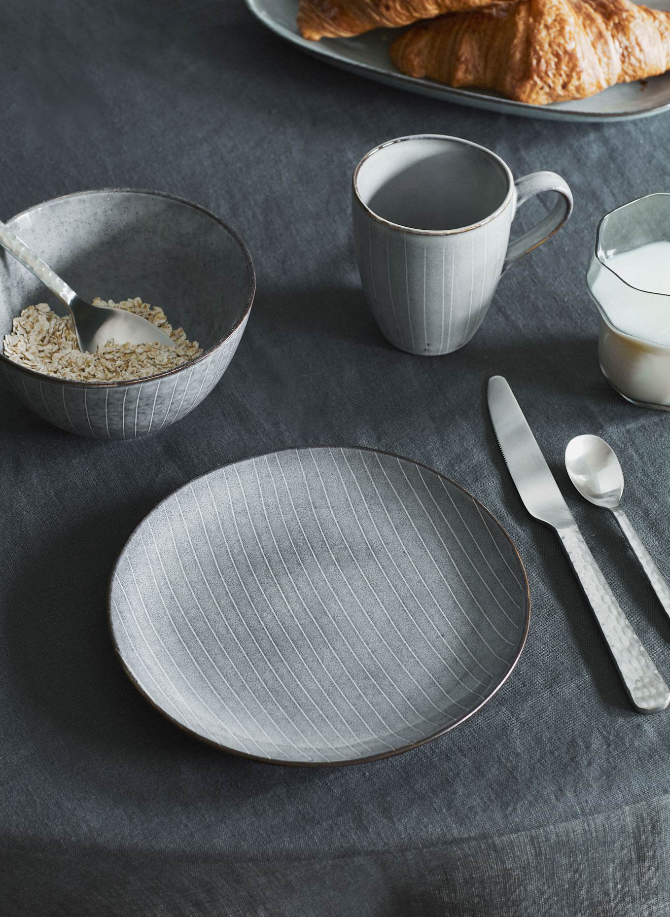 BROSTE COPENHAGEN 6-teiliges Geschirrset NORDIC SEA: BLAU / WEISS