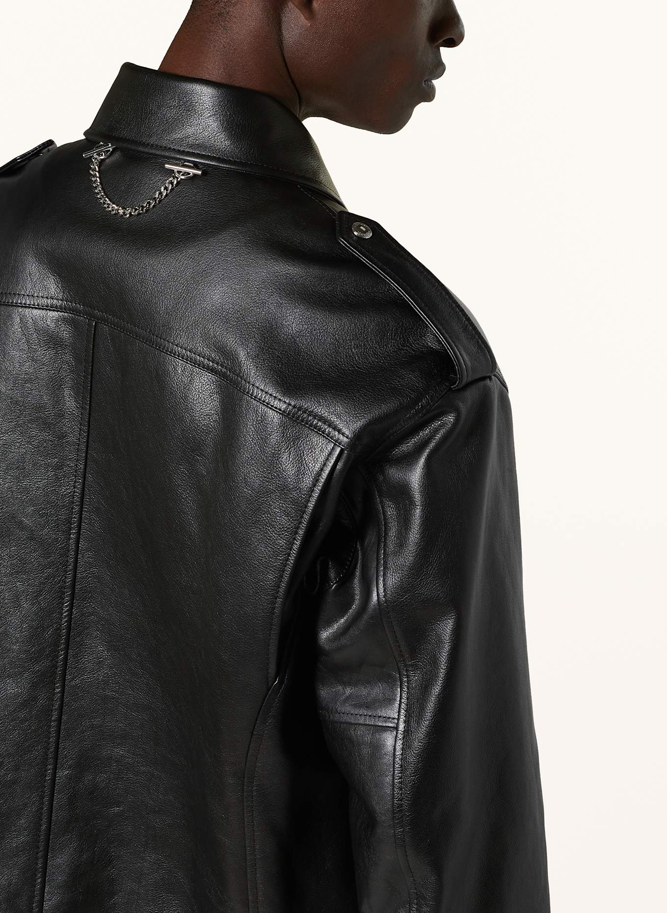 Alexander McQUEEN Leather jacket in black