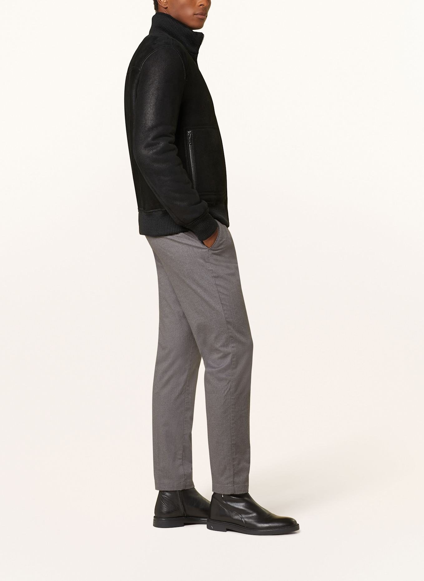 BOSS Chinos KANE regular tapered fit, Color: DARK GRAY (Image 4)