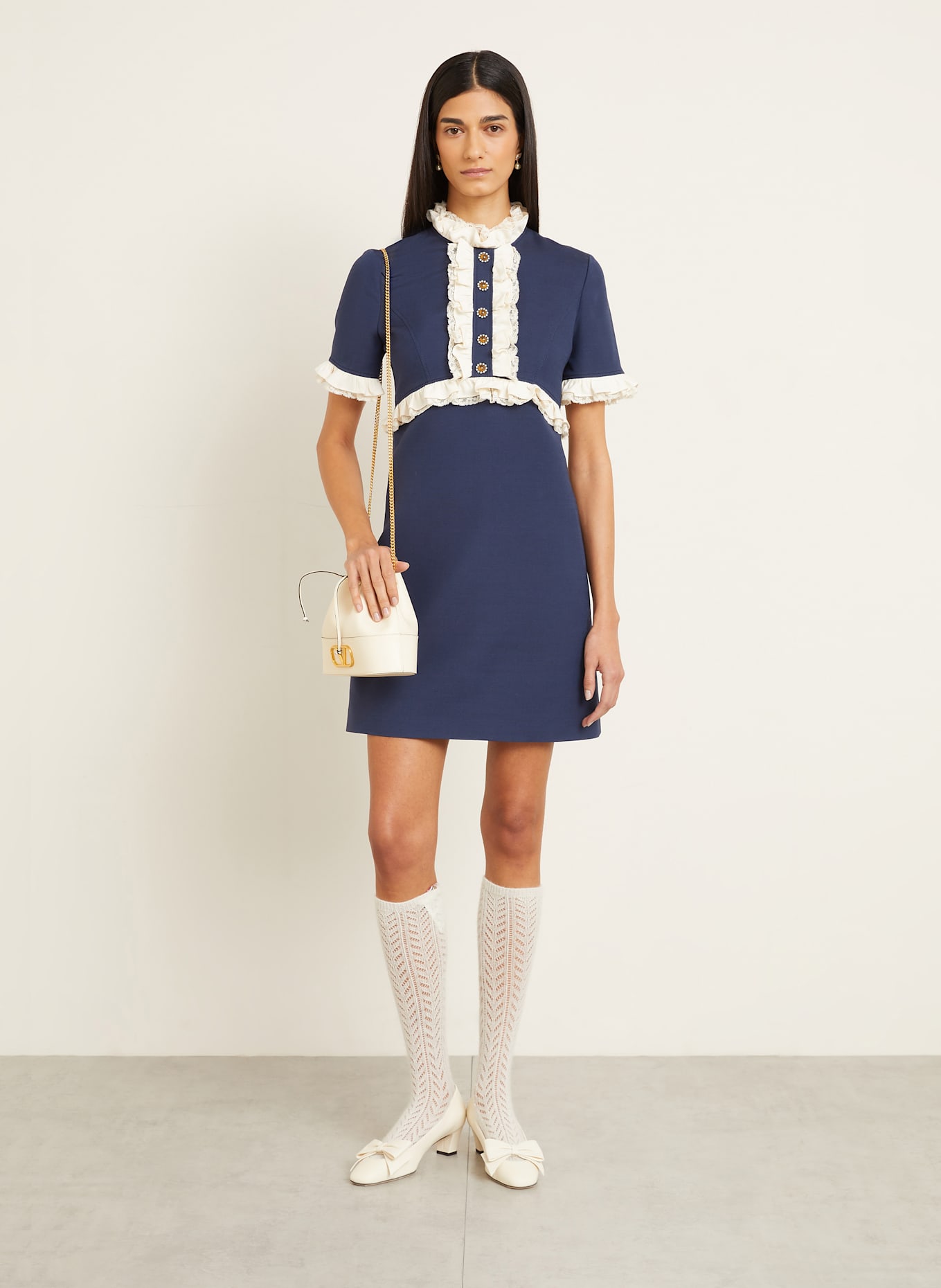 VALENTINO GARAVANI Pouch bag VLOGO SIGNATURE: ECRU