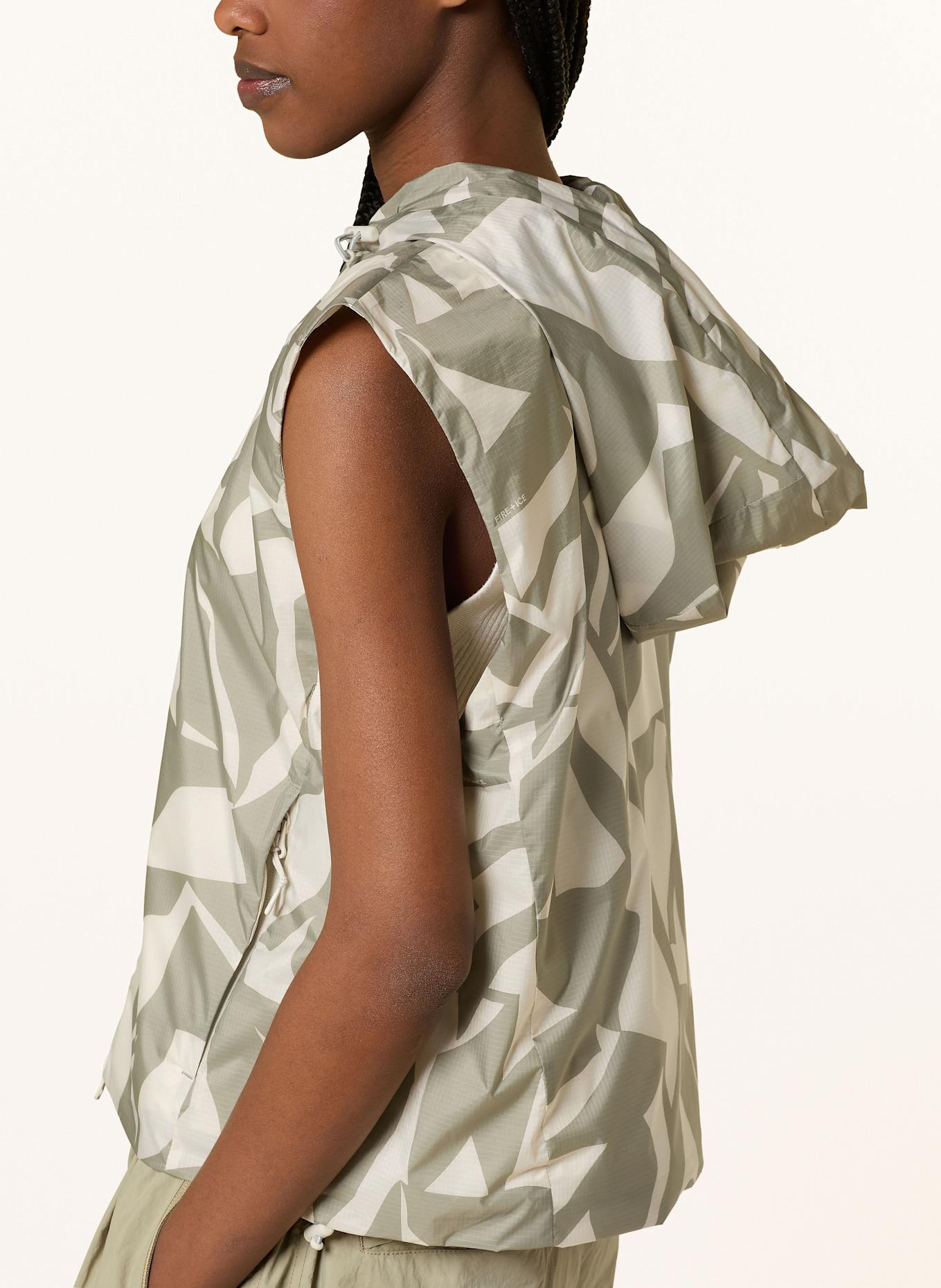 FIRE+ICE Funkční bunda SUMI s odnímatelnými rukávy: OLIVOVÁ / KRÉMOVÁ