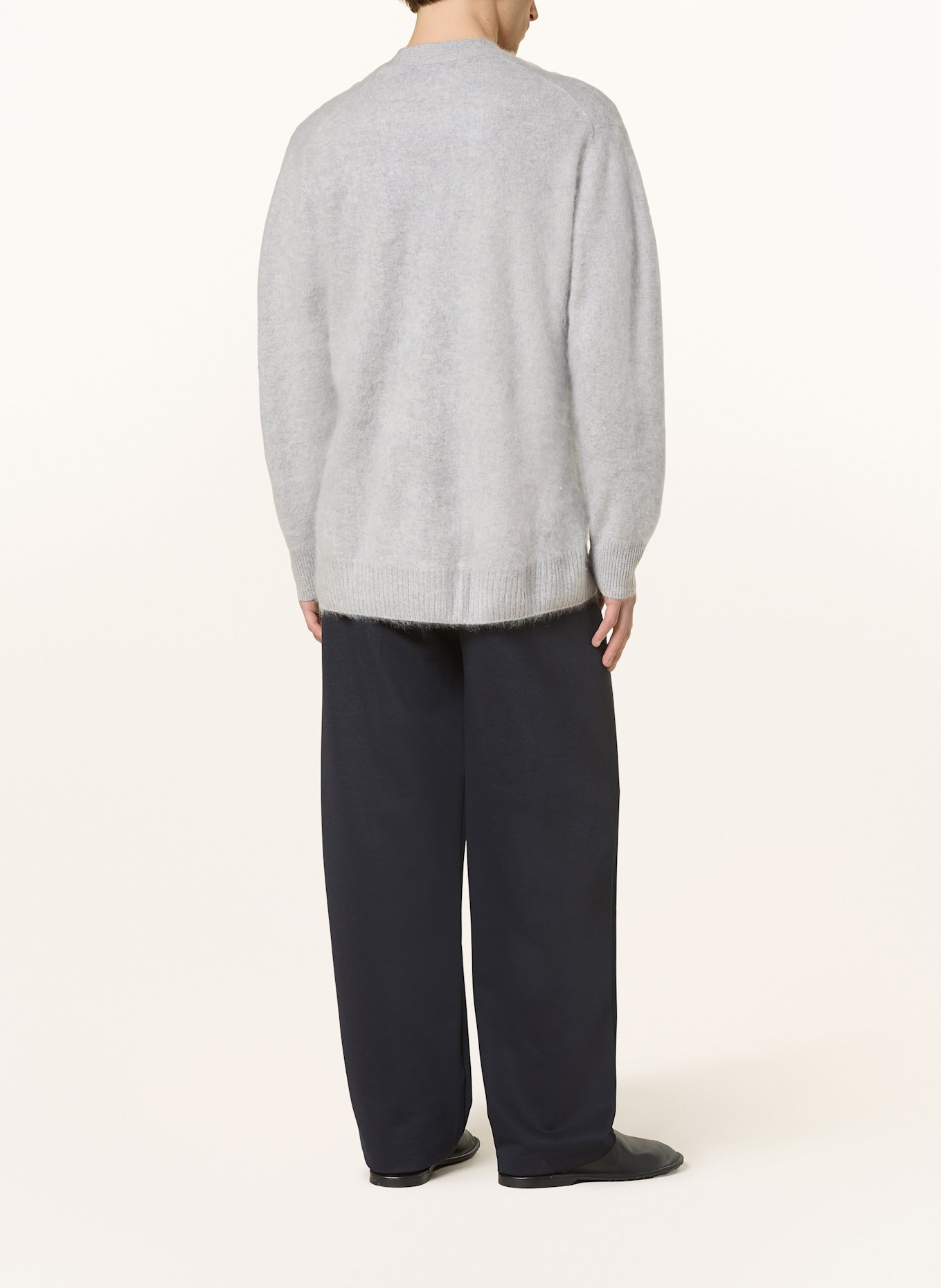 LISA YANG Strickjacke DEVEAN aus Cashmere: HELLGRAU