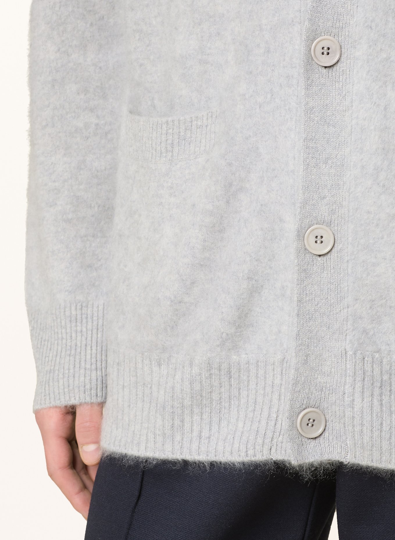 LISA YANG Strickjacke DEVEAN aus Cashmere: HELLGRAU