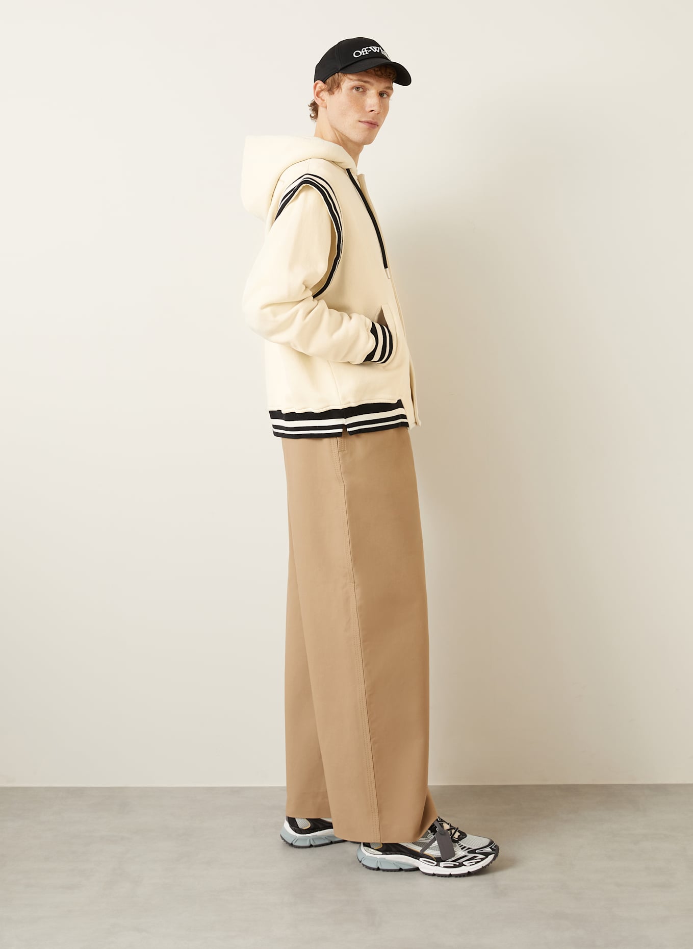 Off-White Sweatjacke: BEIGE/ SCHWARZ
