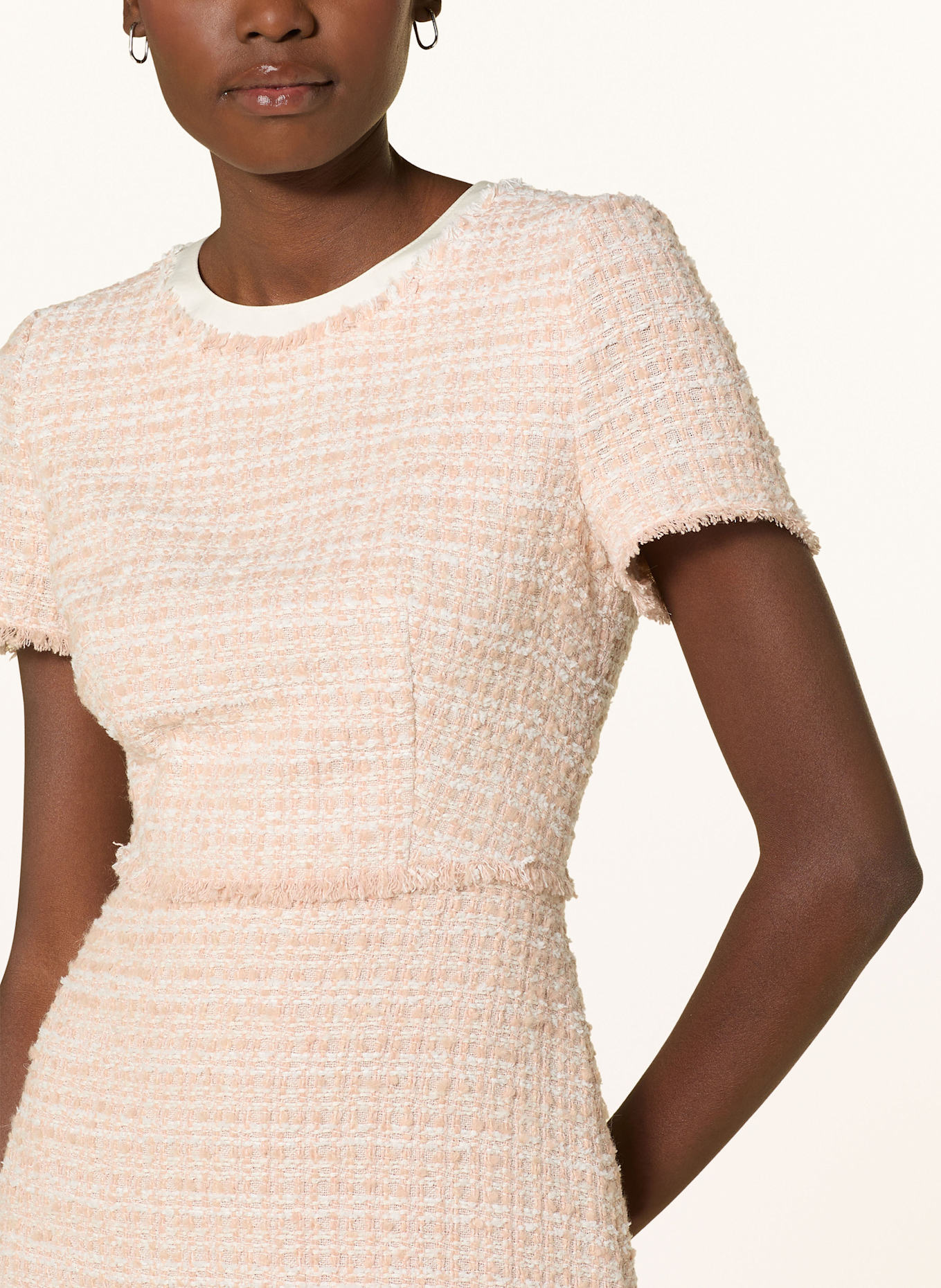 BOSS Etuikleid DETONA aus Bouclé: LACHS / ECRU