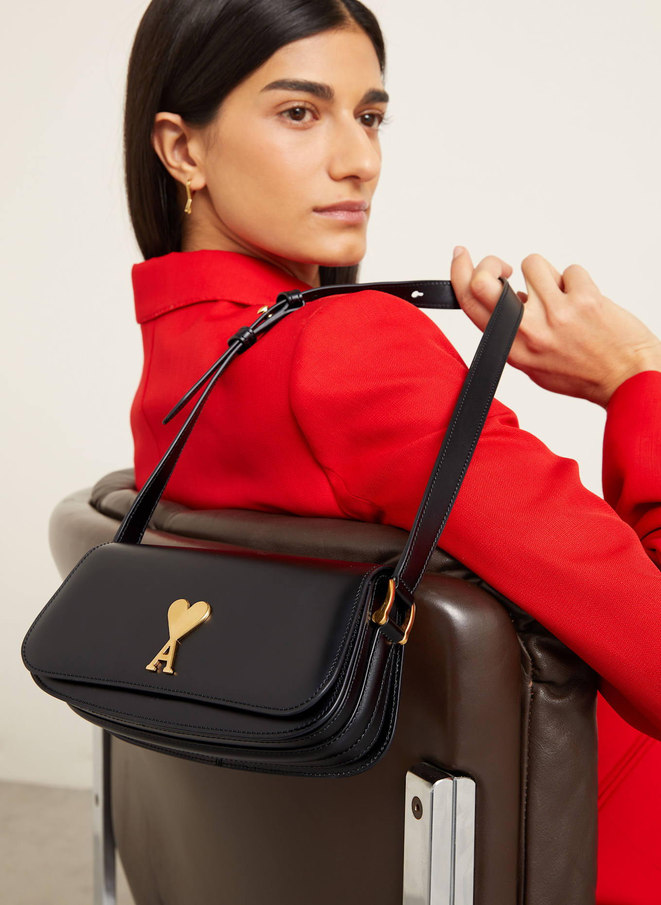 AMI PARIS PARIS PARIS shoulder bag in black