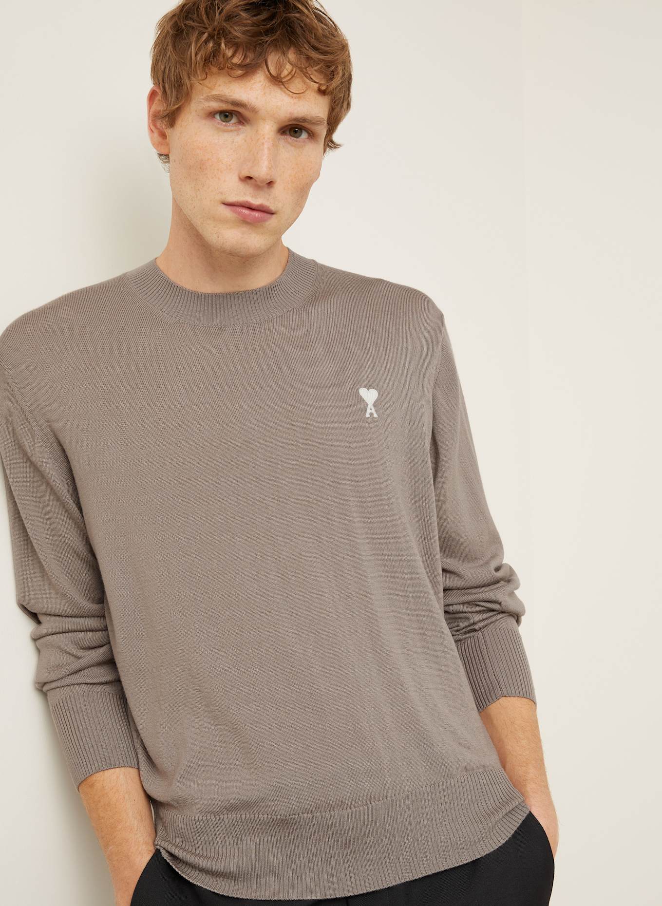 AMI PARIS Pullover aus Merinowolle, Farbe: BEIGE (Bild 5)
