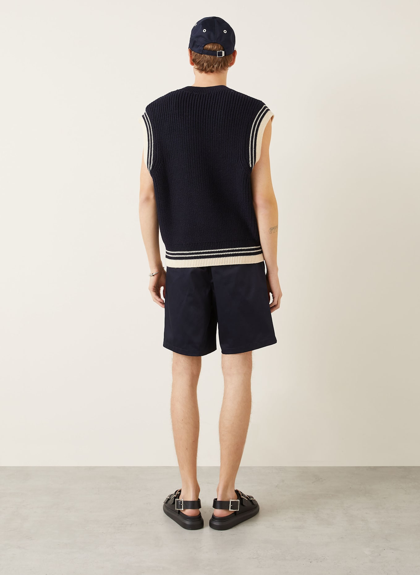 AMI PARIS Shorts: DUNKELBLAU