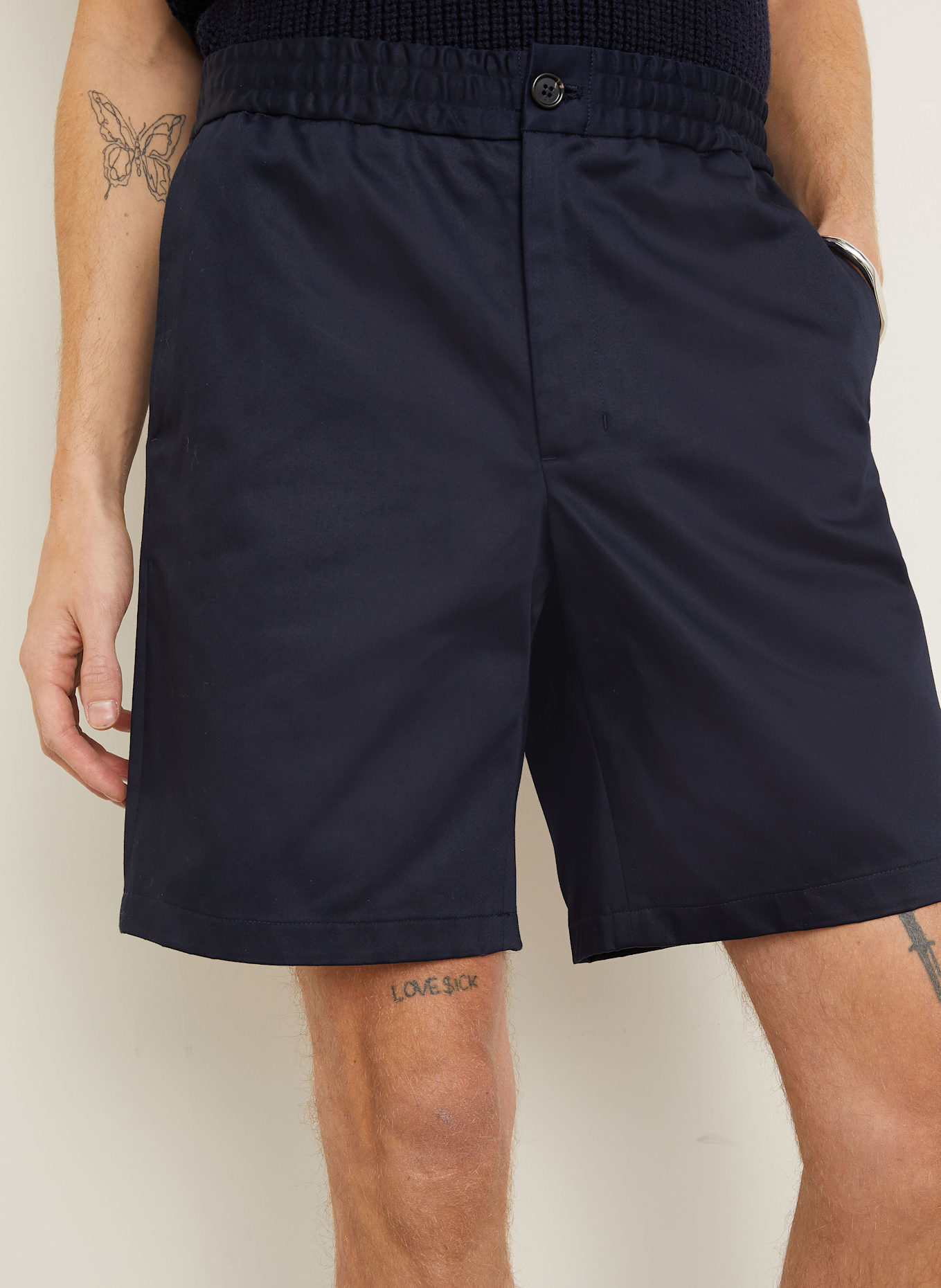 AMI PARIS Shorts: DUNKELBLAU