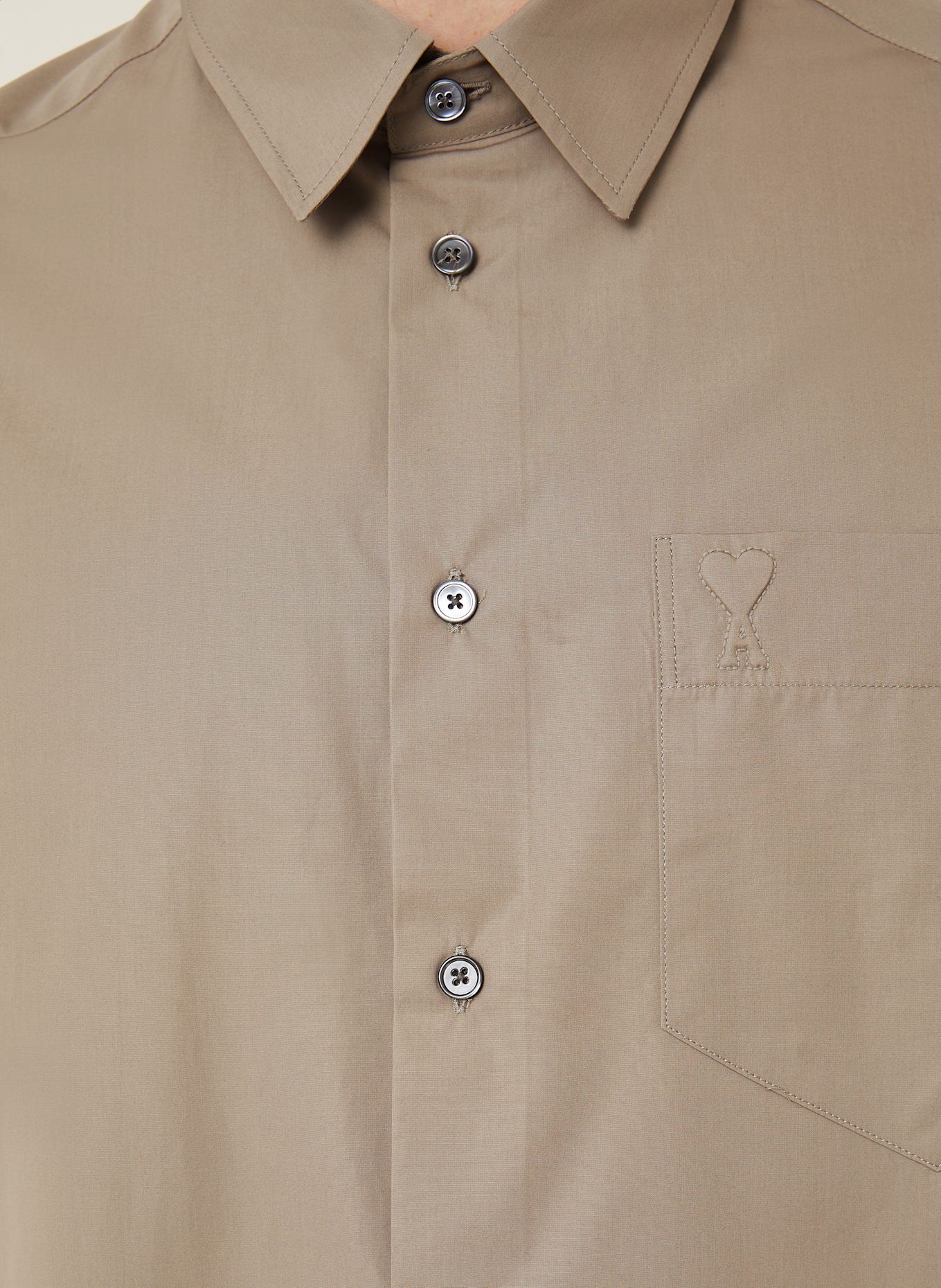 AMI PARIS Hemd Comfort Fit: TAUPE