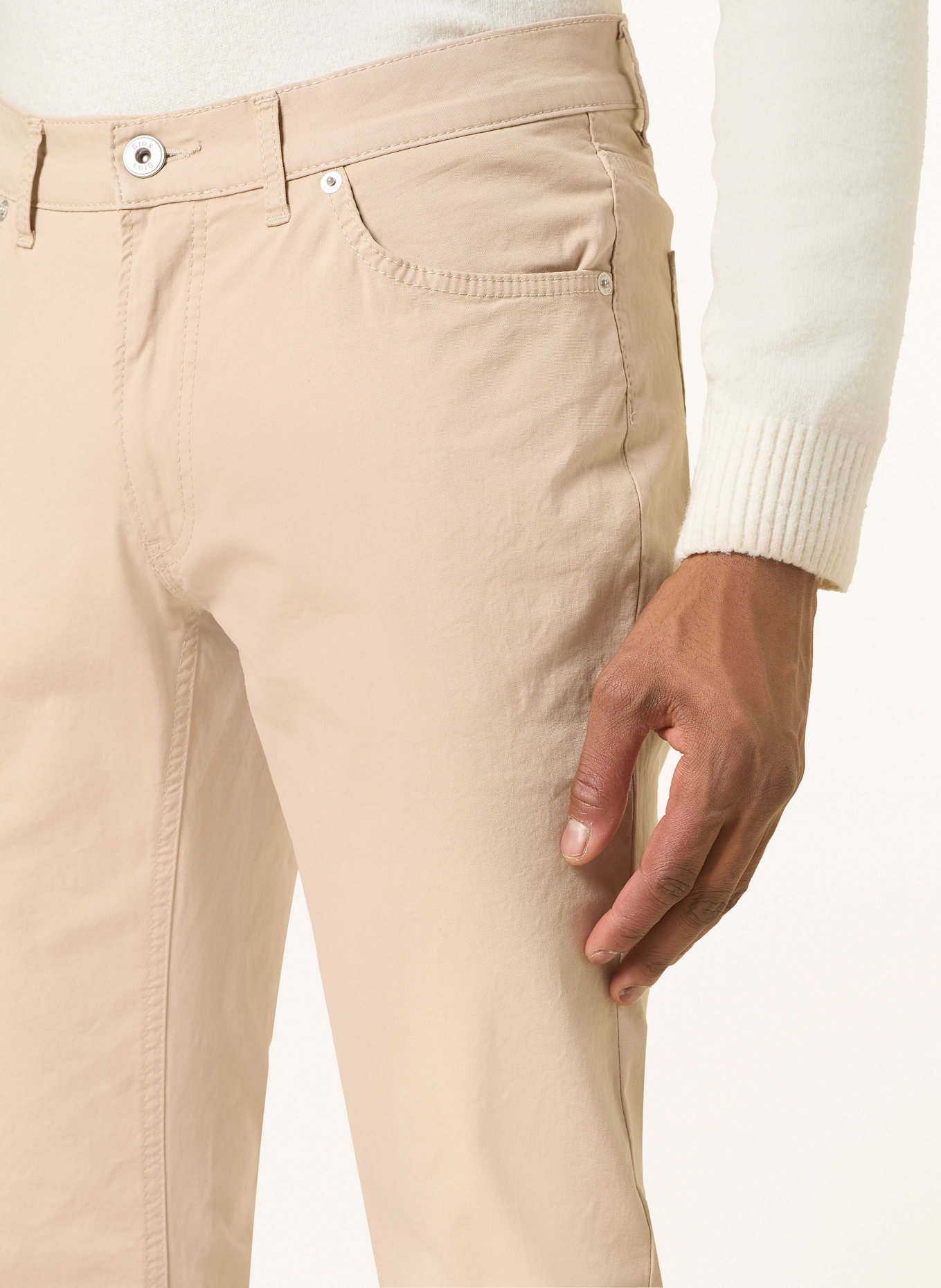 BRAX Kalhoty CHUCK Modern Fit: SVĚTLE HNĚDÁ