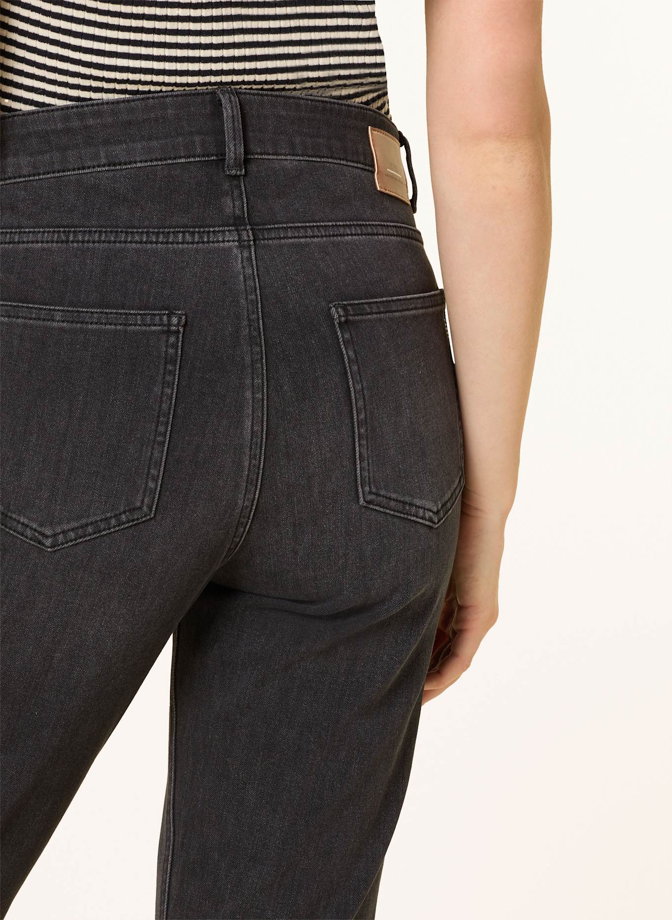 BRAX Jeansy SHAKIRA: 04 USED DARK GREY
