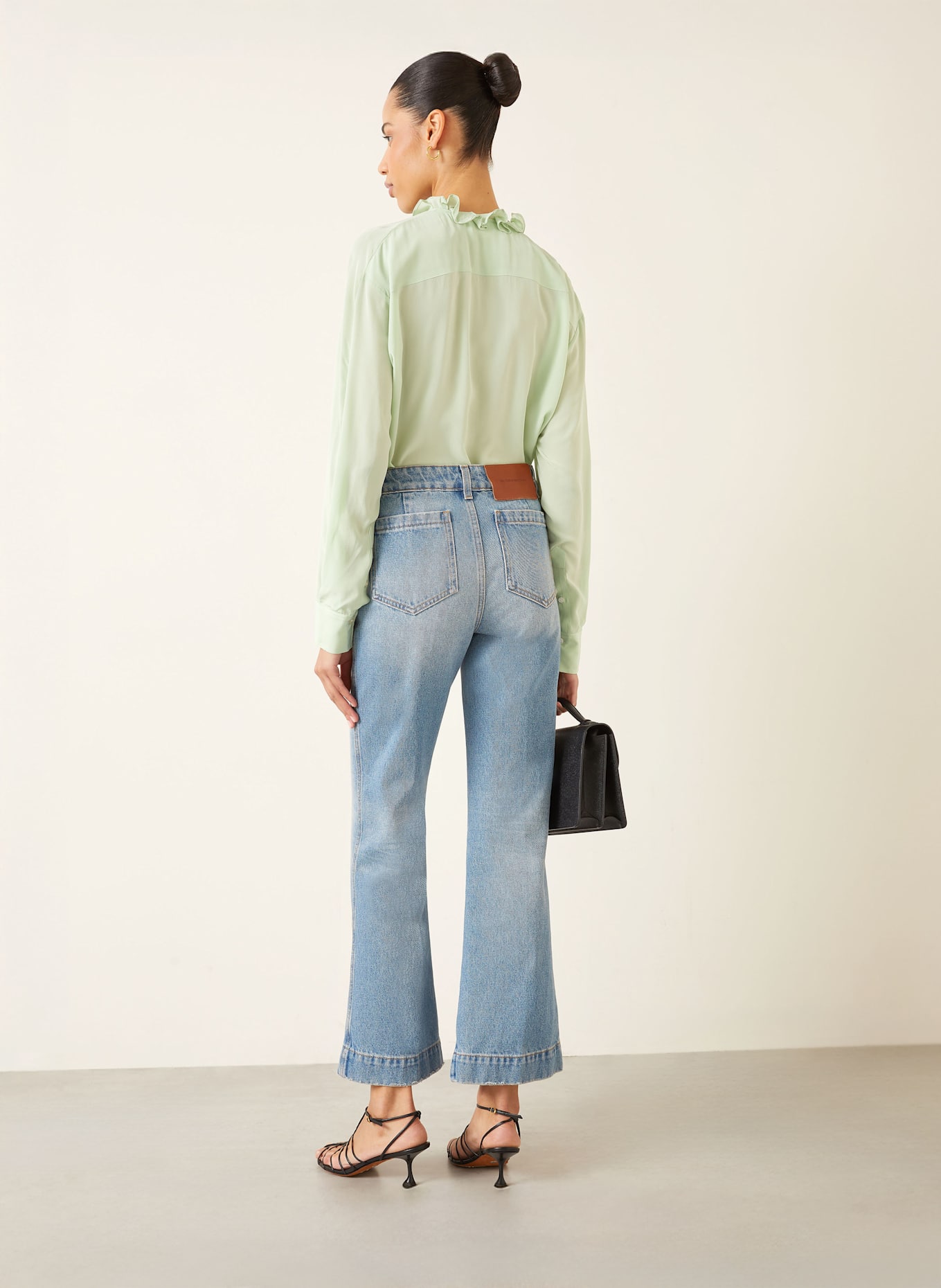 VICTORIA BECKHAM Flared jeans ALINA: 9204 PALE BLUE WASH