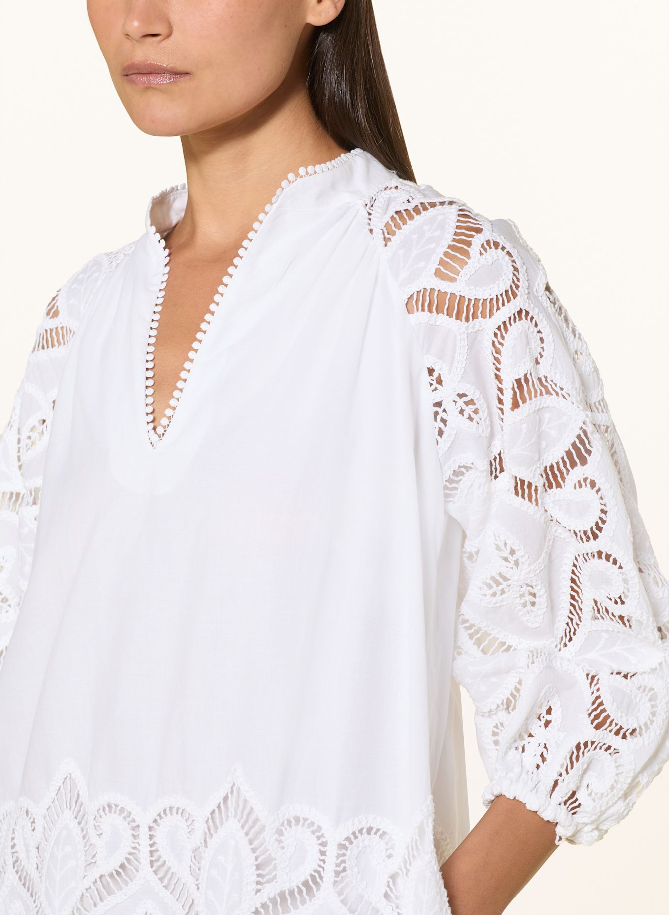 LUISA CERANO Šaty: BÍLÁ