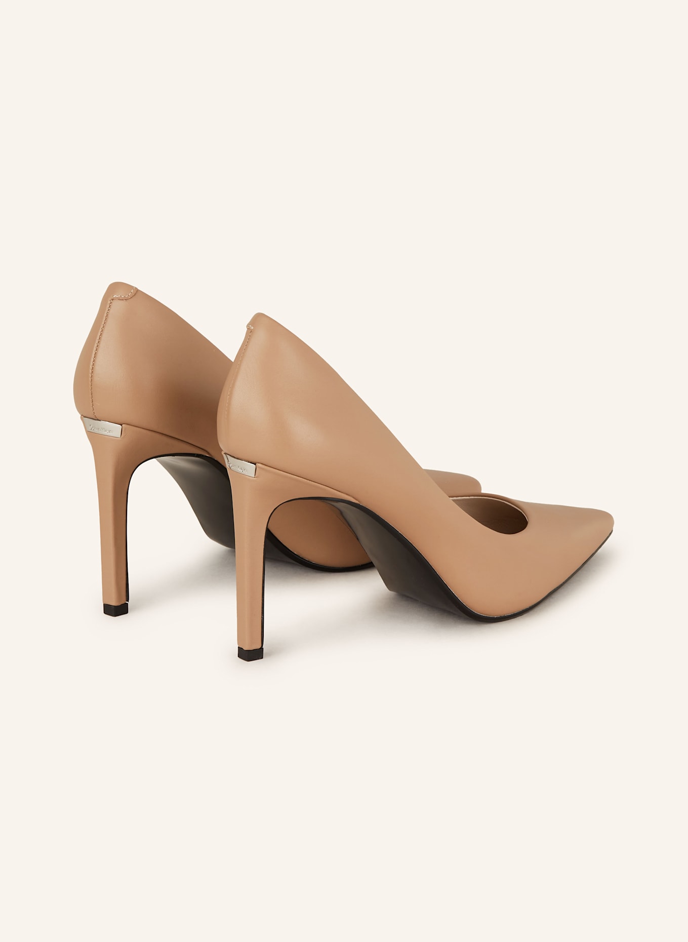 Calvin Klein Pumps: CAMEL