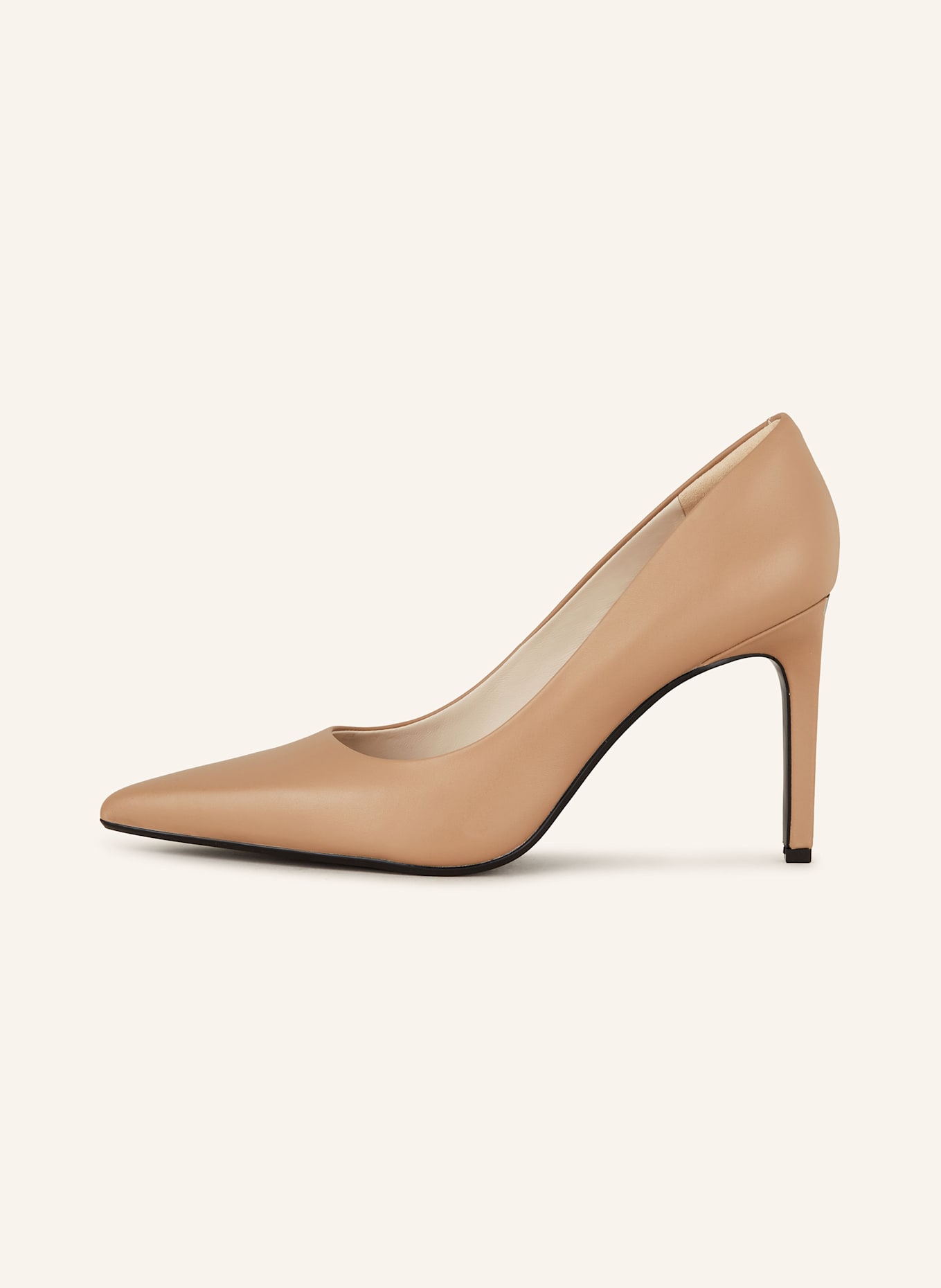 Calvin Klein Pumps: CAMEL