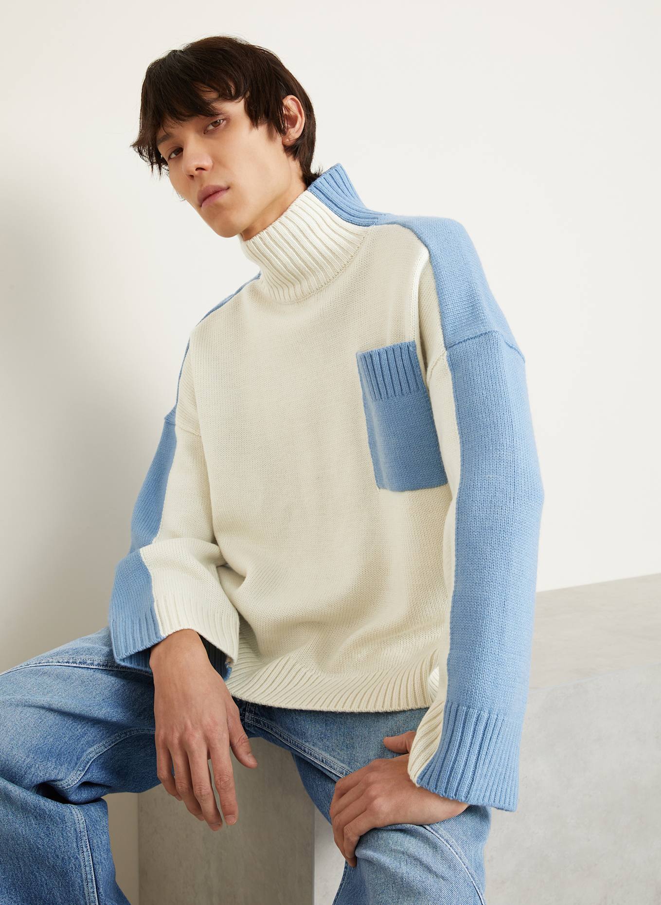 JW ANDERSON Turtleneck sweater: ECRU / LIGHT BLUE