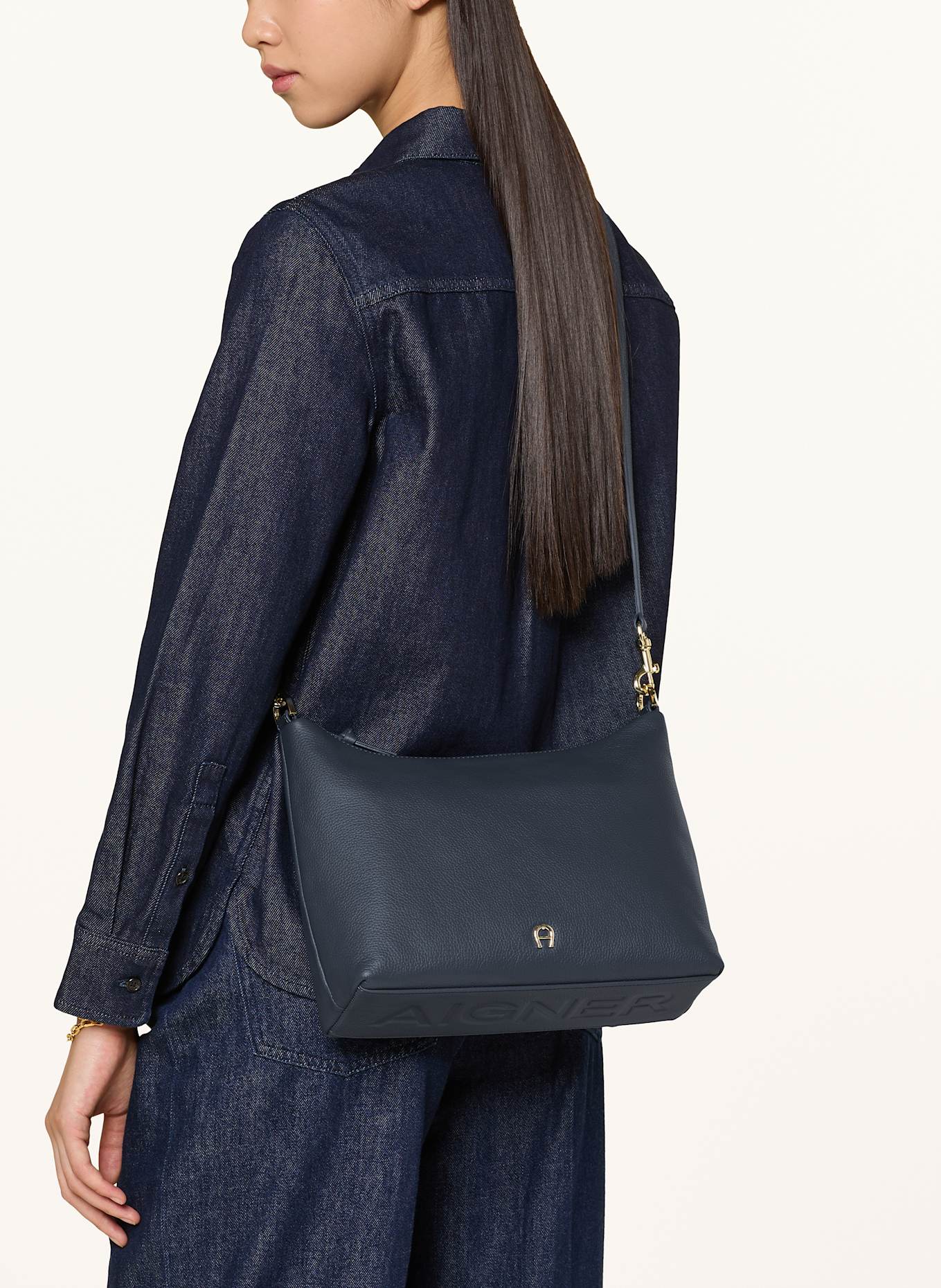 AIGNER Umhängetasche: DUNKELBLAU