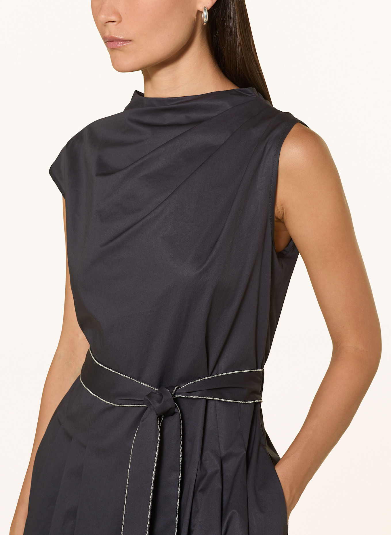 PESERICO Kleid mit Schmuckperlen: DUNKELBLAU