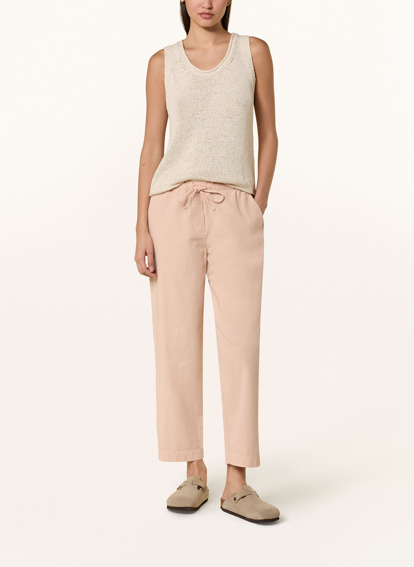 Marc O'Polo Pants in jogger style: SALMON