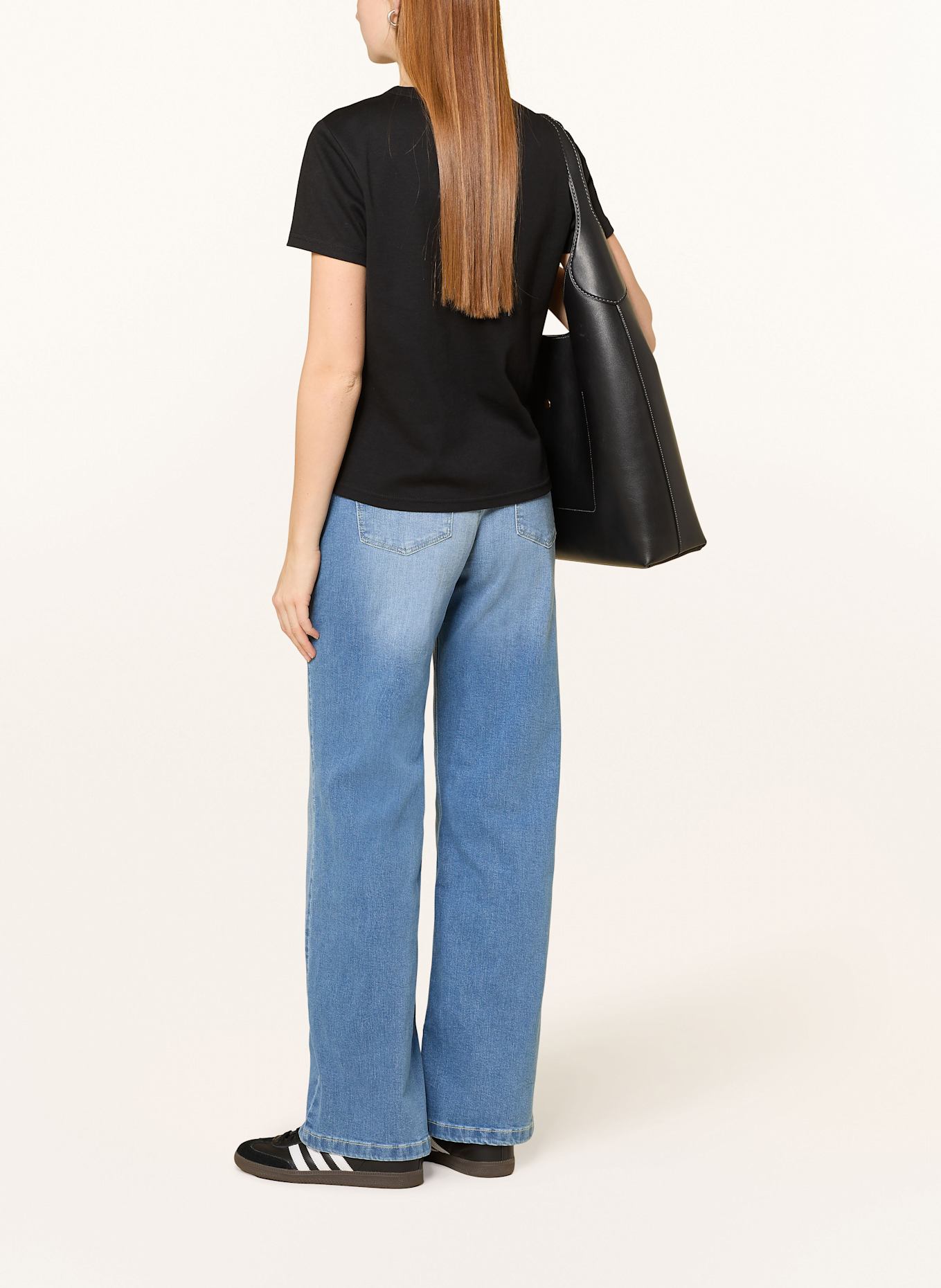 CARTOON Jeans: 8619 Middle Blue Denim