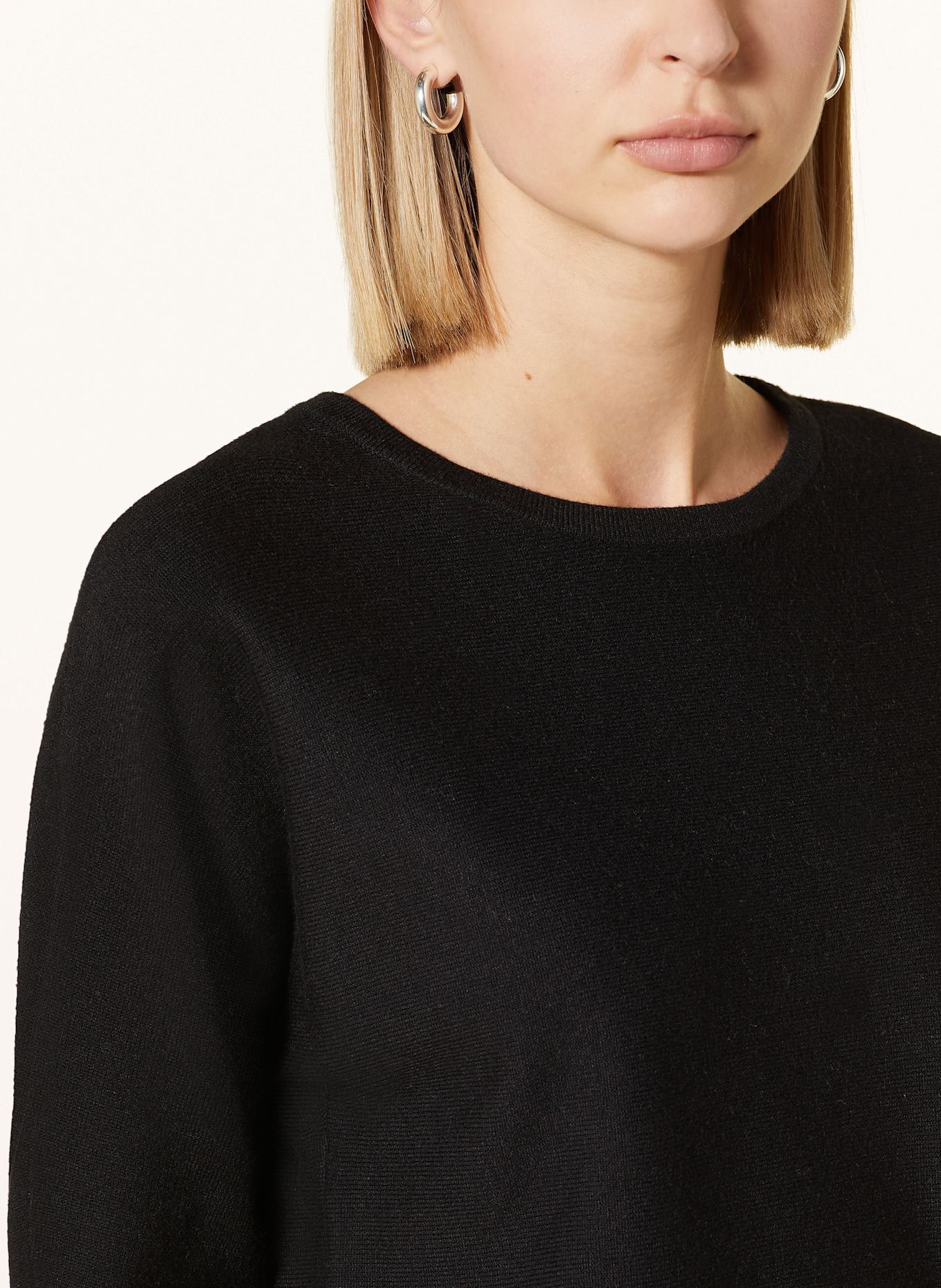 Betty Barclay Svetr: ČERNÁ