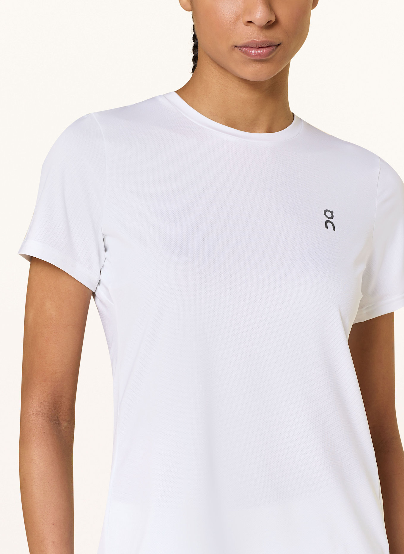 On T-shirt COURT-T: WHITE
