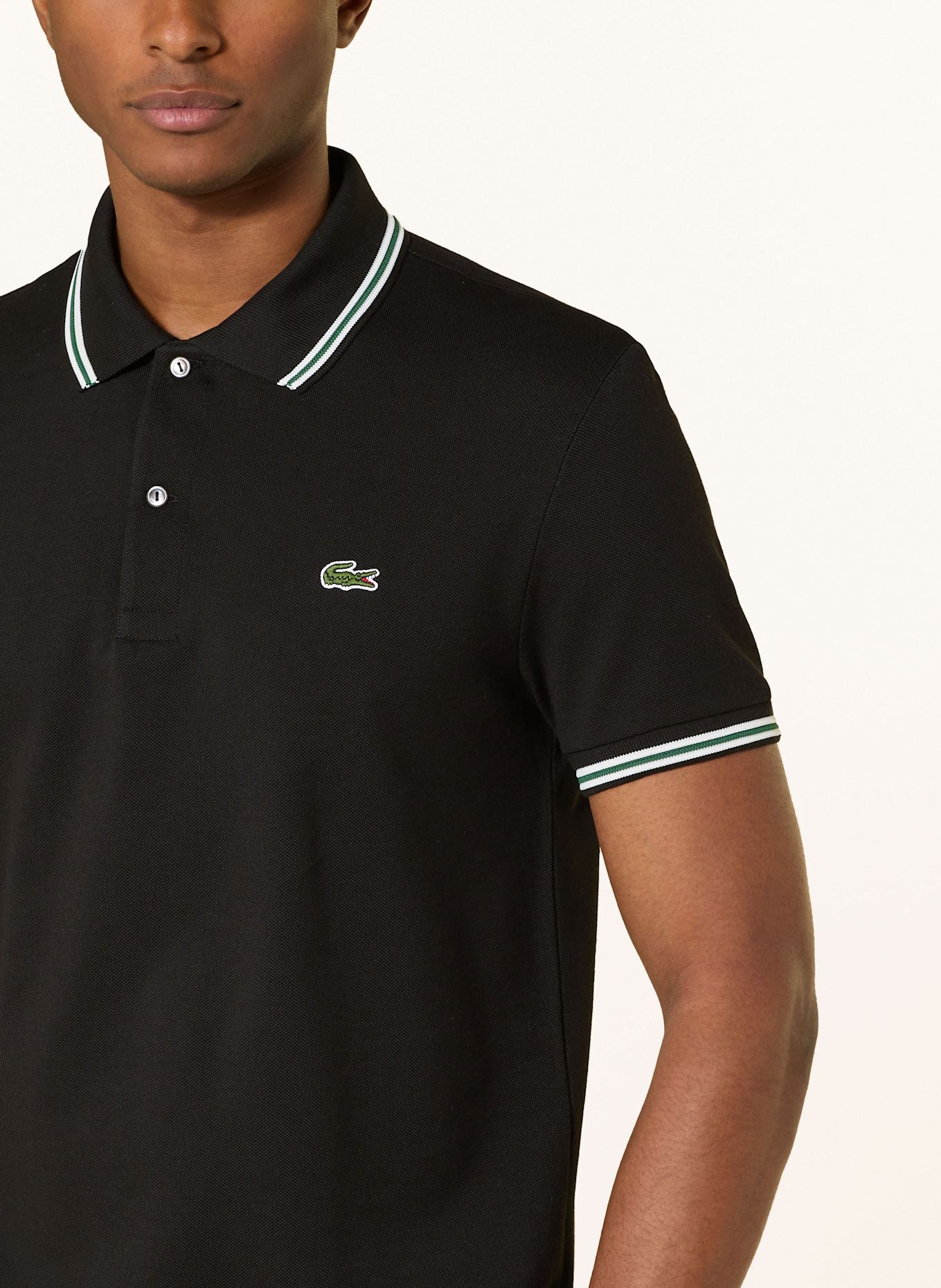 LACOSTE Polokošile z piké Regular Fit: ČERNÁ