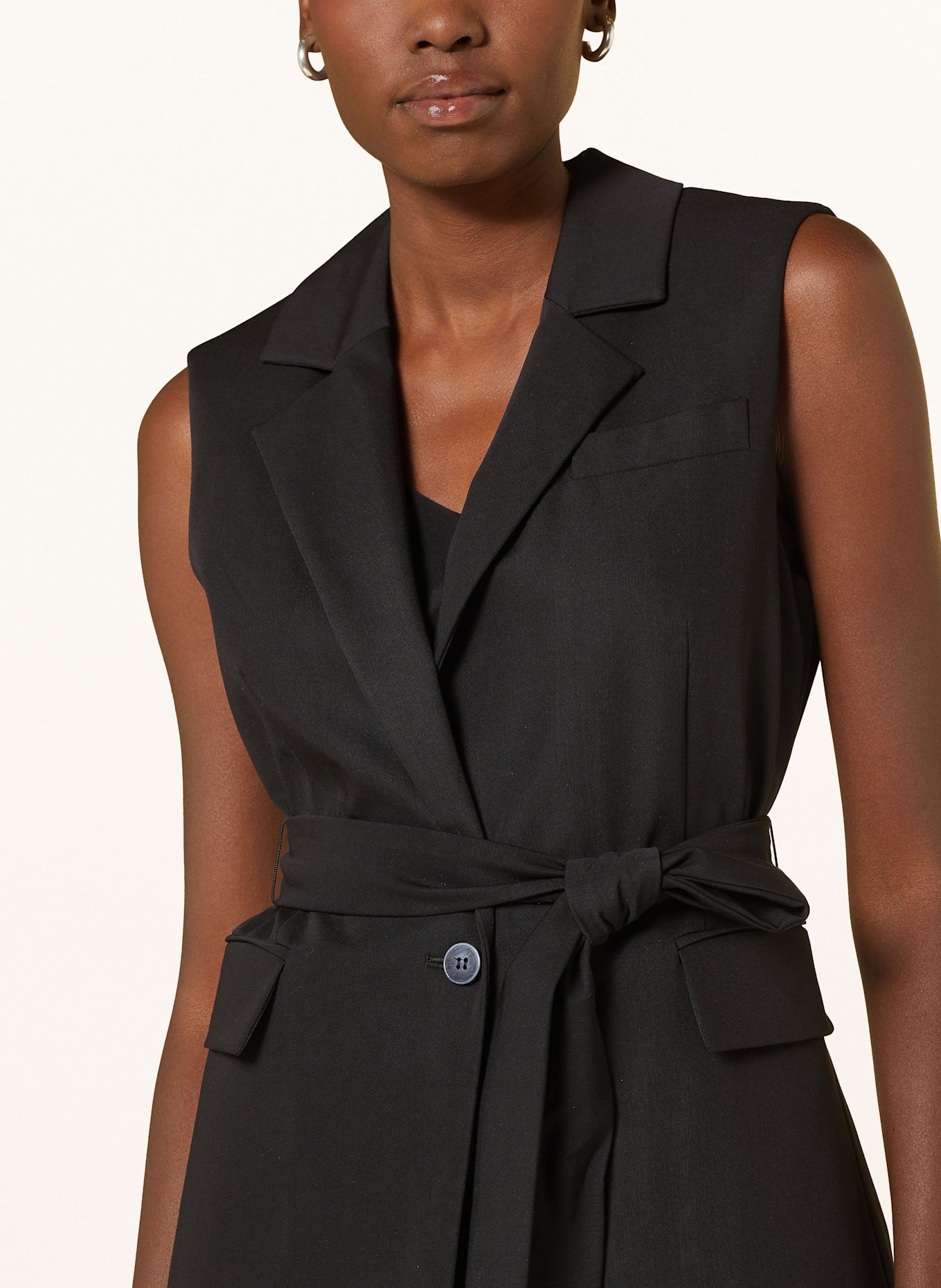 darling harbour Blejzrová vesta: ČERNÁ