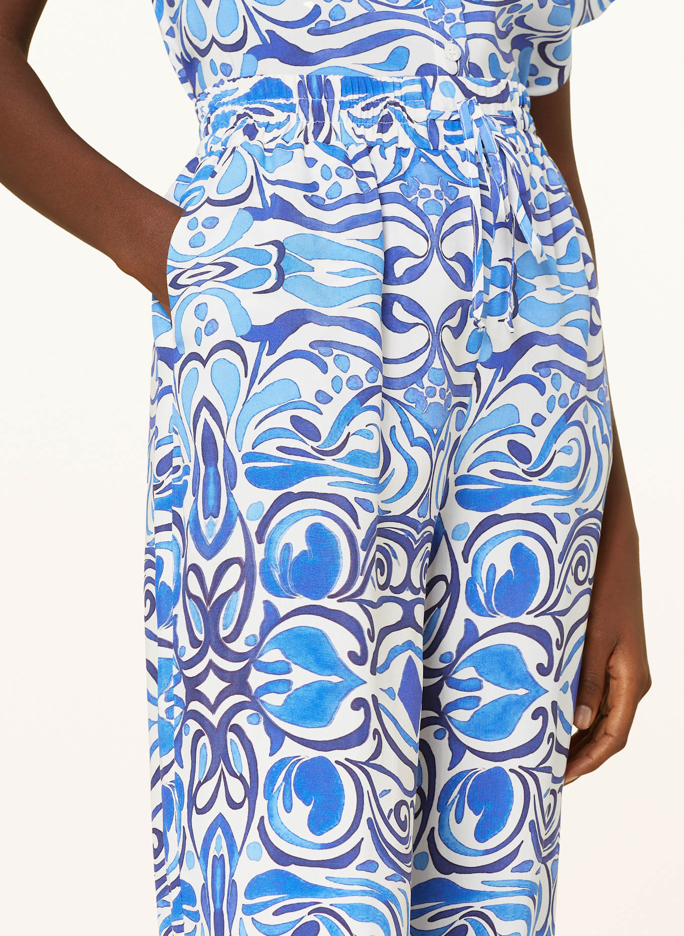 darling harbour Spodnie marlena: NIEBIESKI / BIAŁY