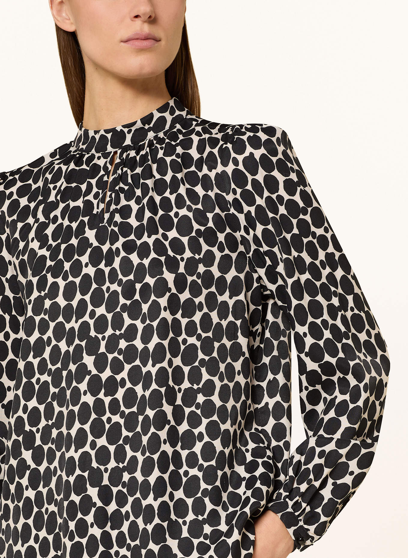 MORE & MORE Bluzka: KREMOWY / CZARNY