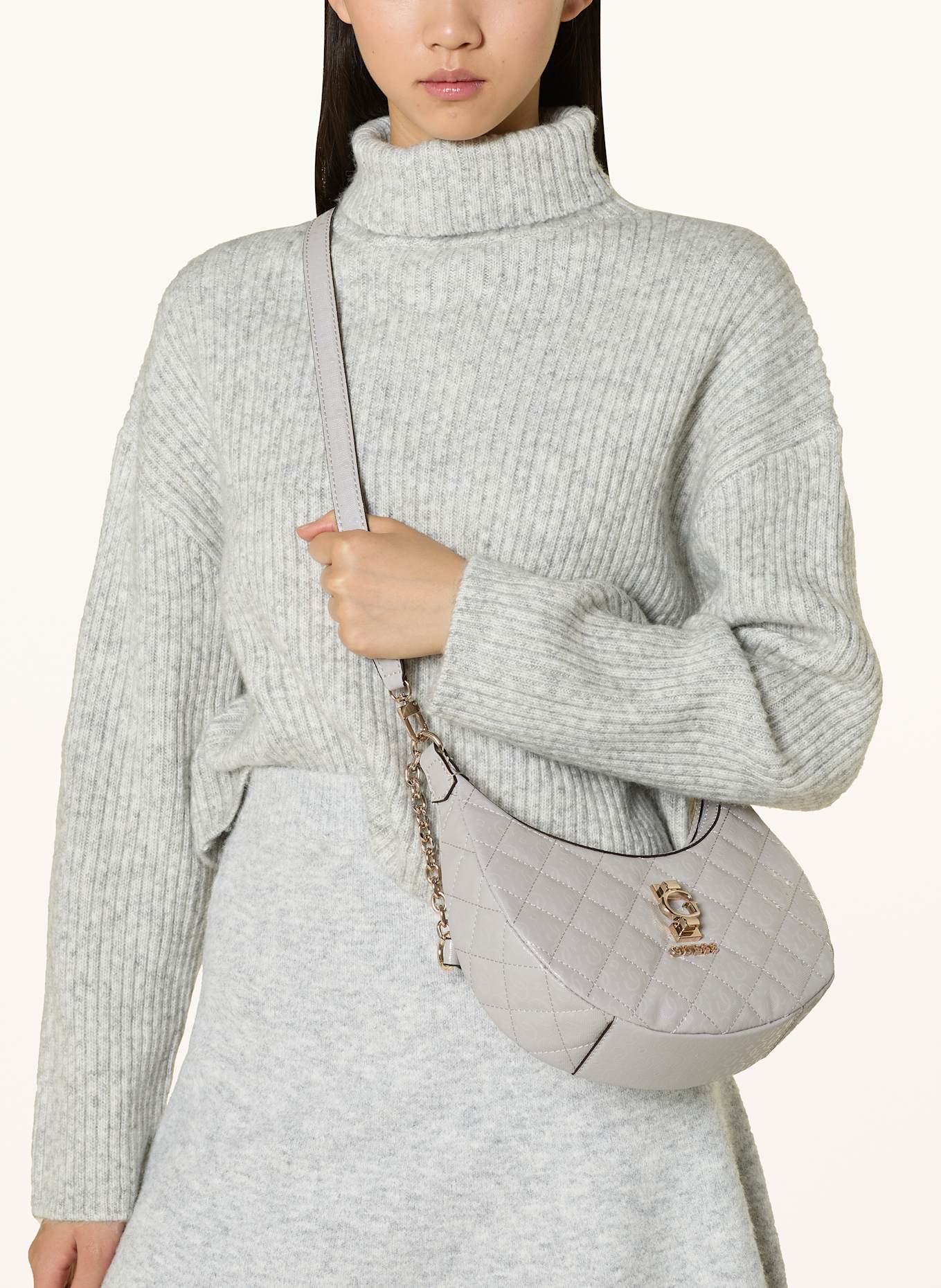 GUESS Schultertasche BESSEY: HELLGRAU
