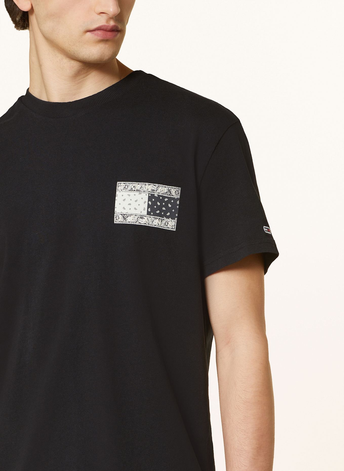 TOMMY JEANS T-shirt: CZARNY