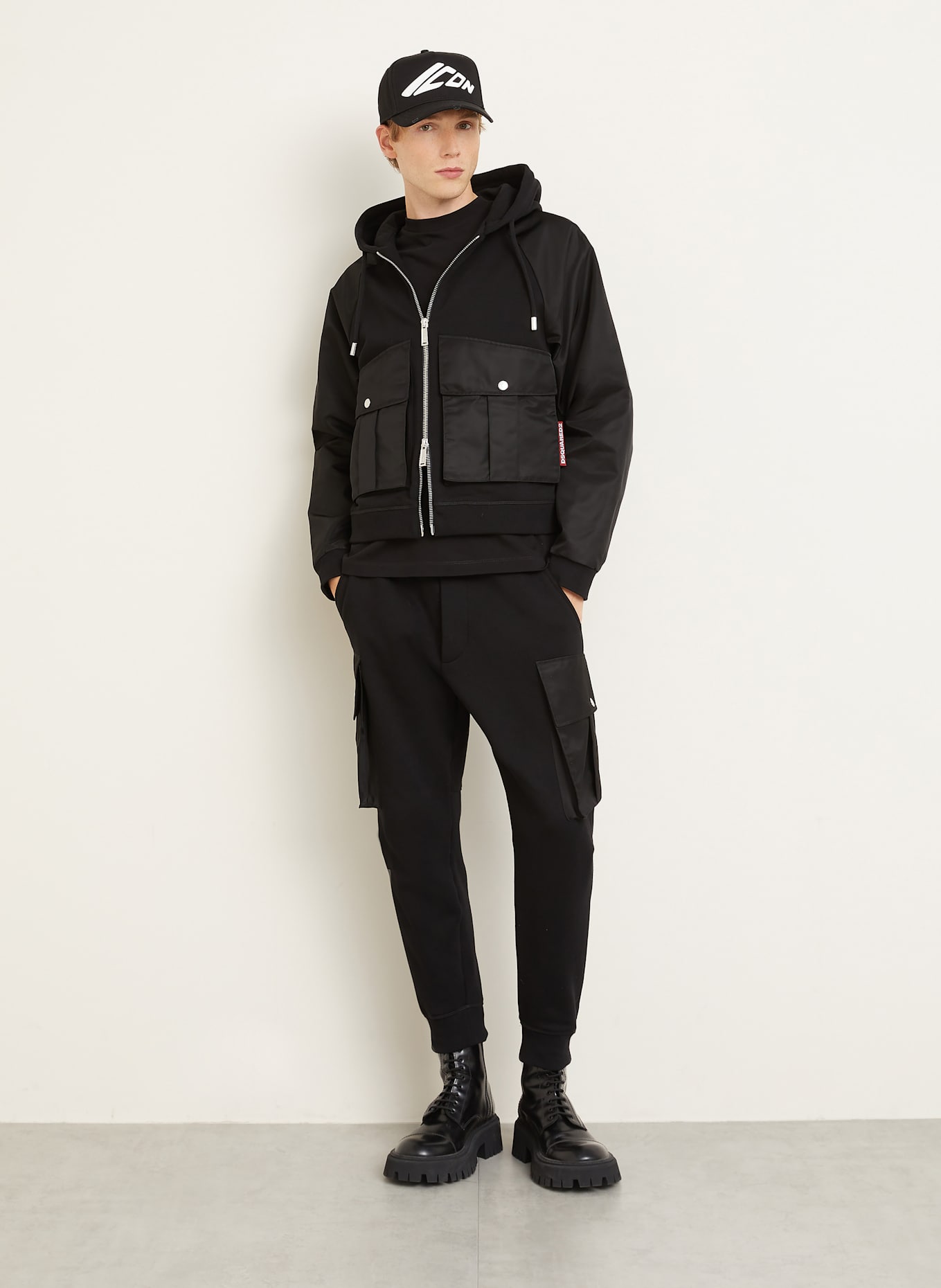 DSQUARED2 Sweatpants im Materialmix: SCHWARZ