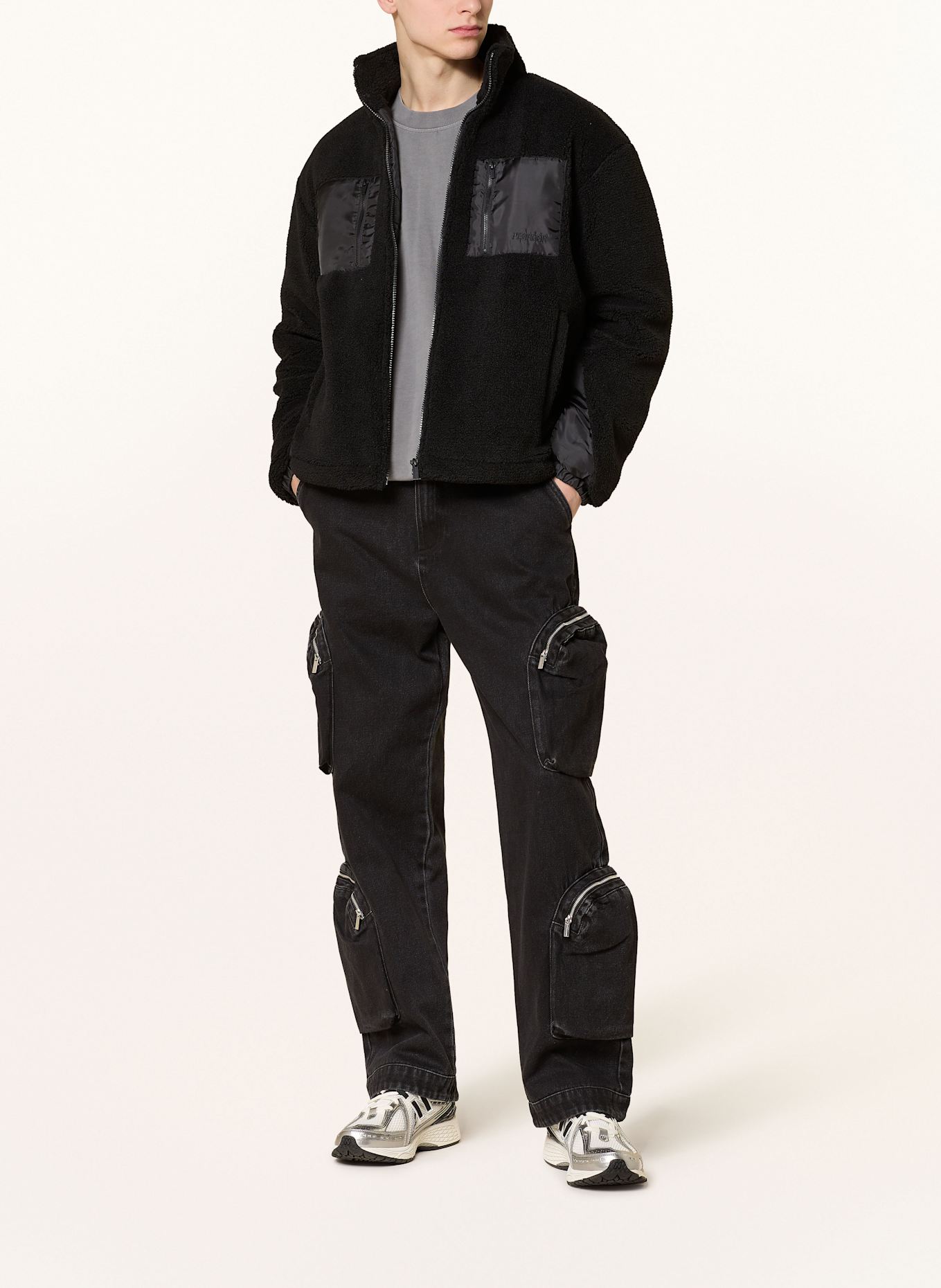 PEGADOR Oversized shirt: GRAY