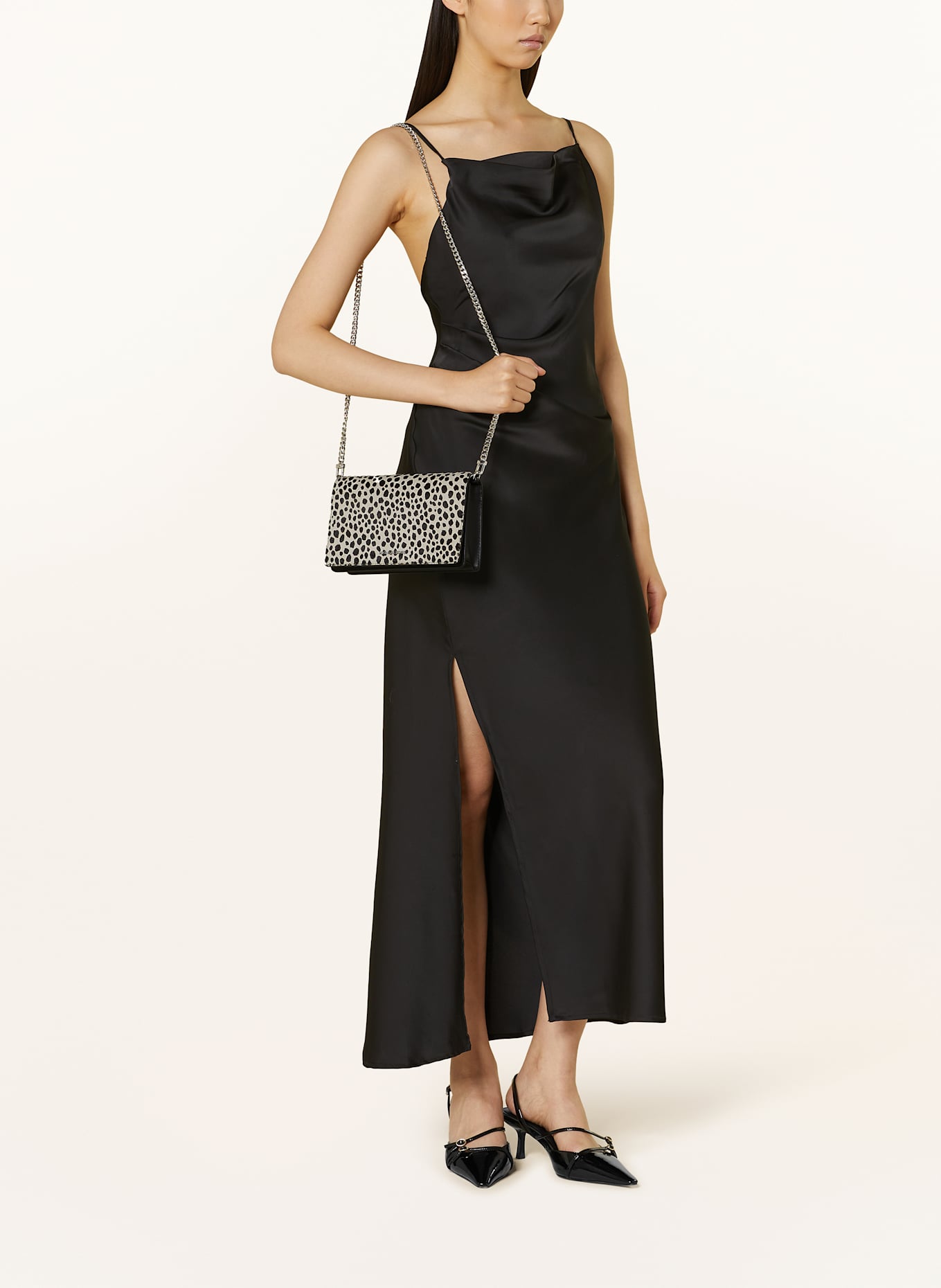 MICHAEL KORS Umhängetasche JET SET MEDIUM: 987 BLACK MULTI