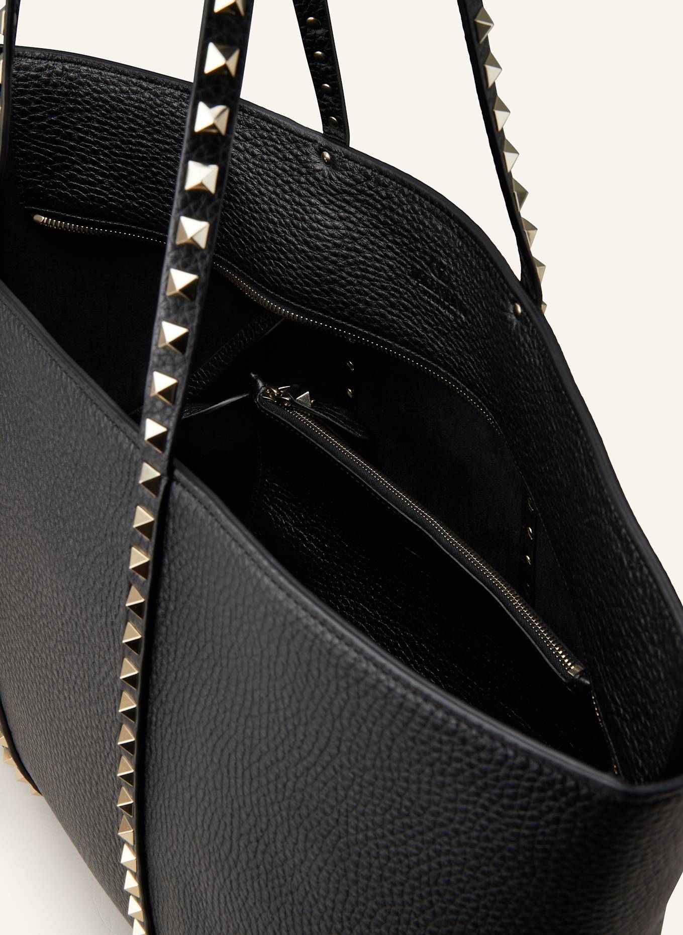VALENTINO GARAVANI Shopper ROCKSTUD MEDIUM: SCHWARZ