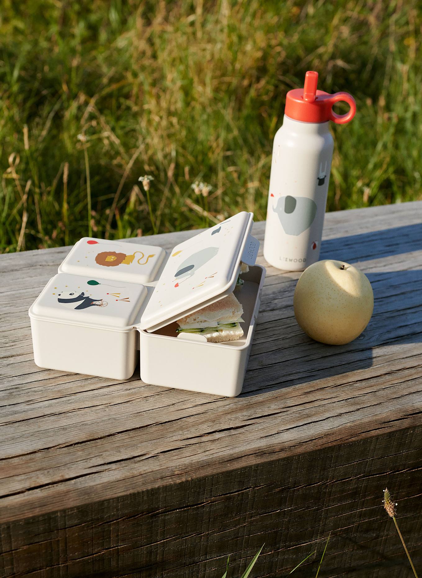 LIEWOOD Lunchbox DRISS: BEIGE