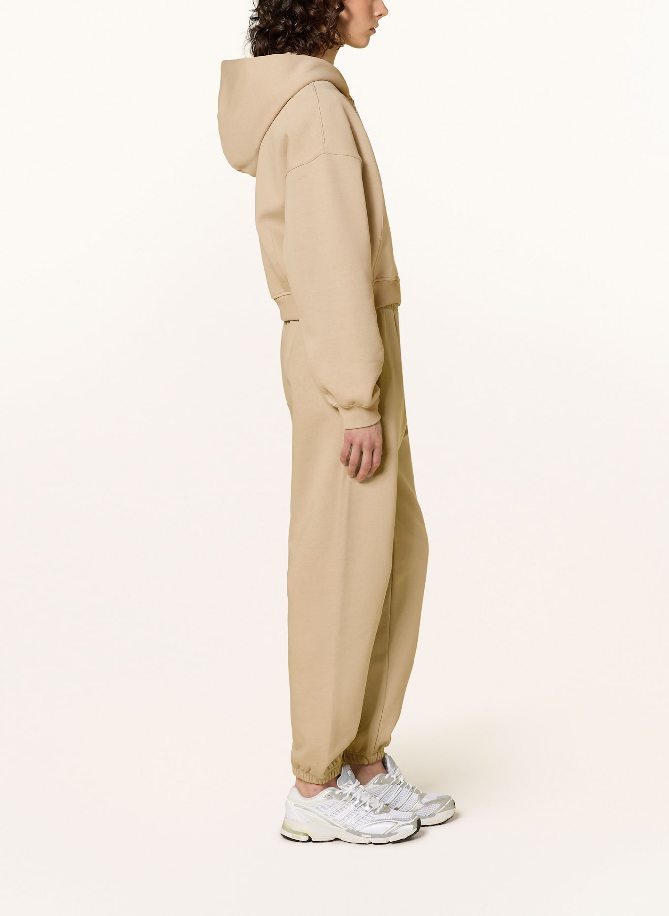 WRSTBHVR Sweat jacket ERIA: LIGHT BROWN