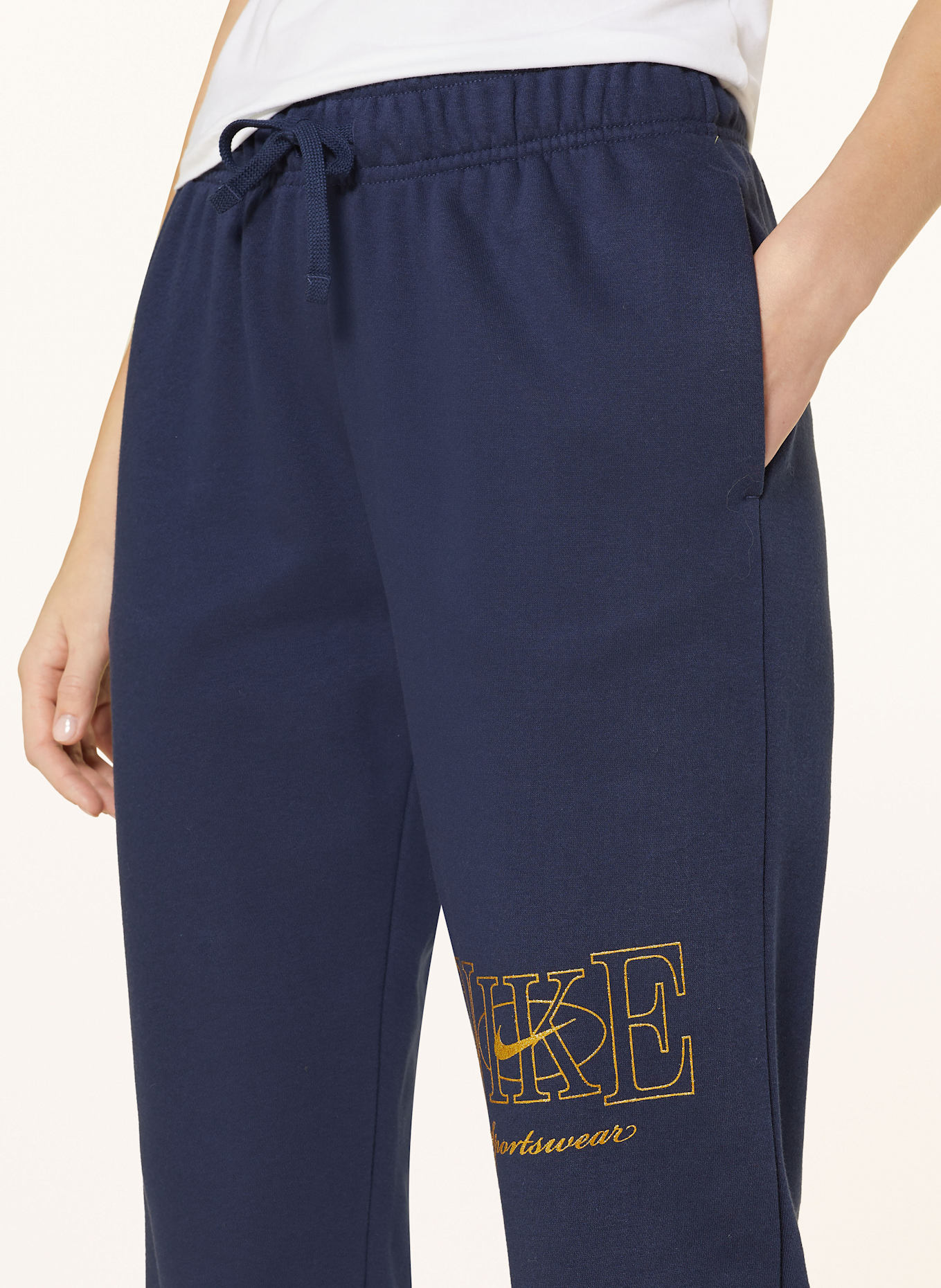 Nike Sweatpants CLUB: DARK BLUE / GOLD