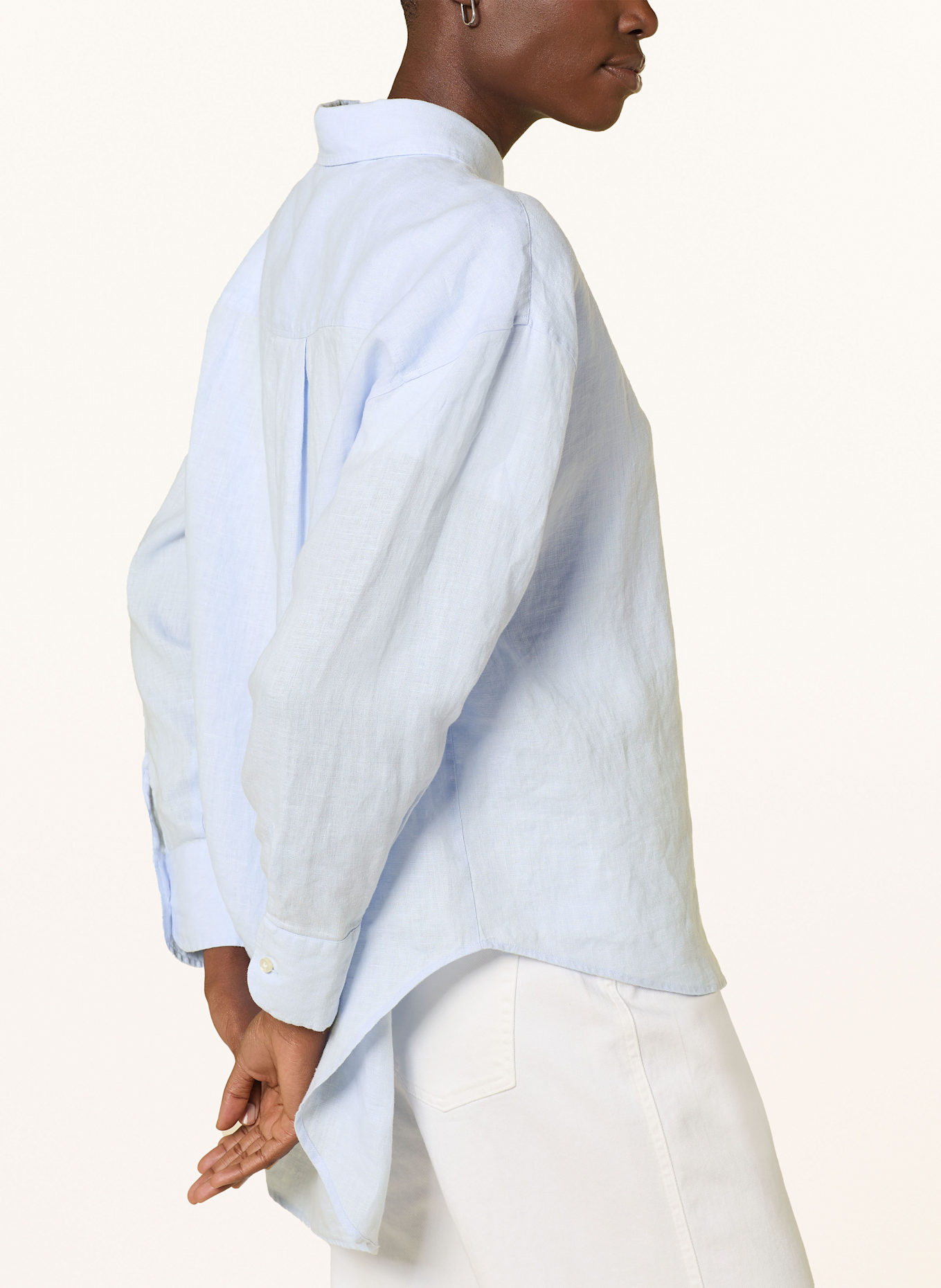 Soluzione Shirt blouse made of linen: LIGHT BLUE