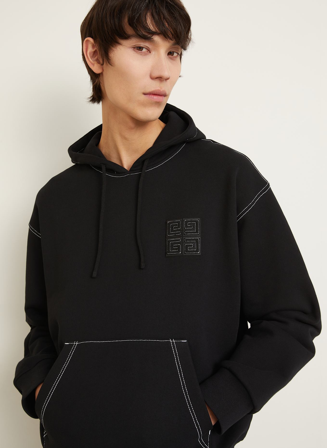 GIVENCHY Hoodie: SCHWARZ/ WEISS