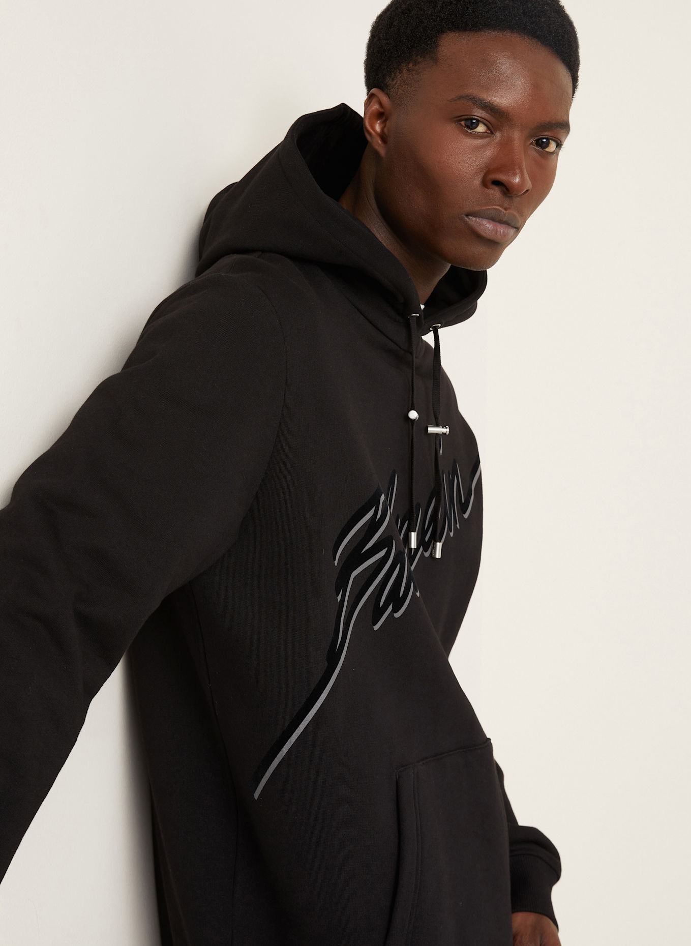 BALMAIN Sweat à capuche BALMAIN LETTER FLOCK: NOIR