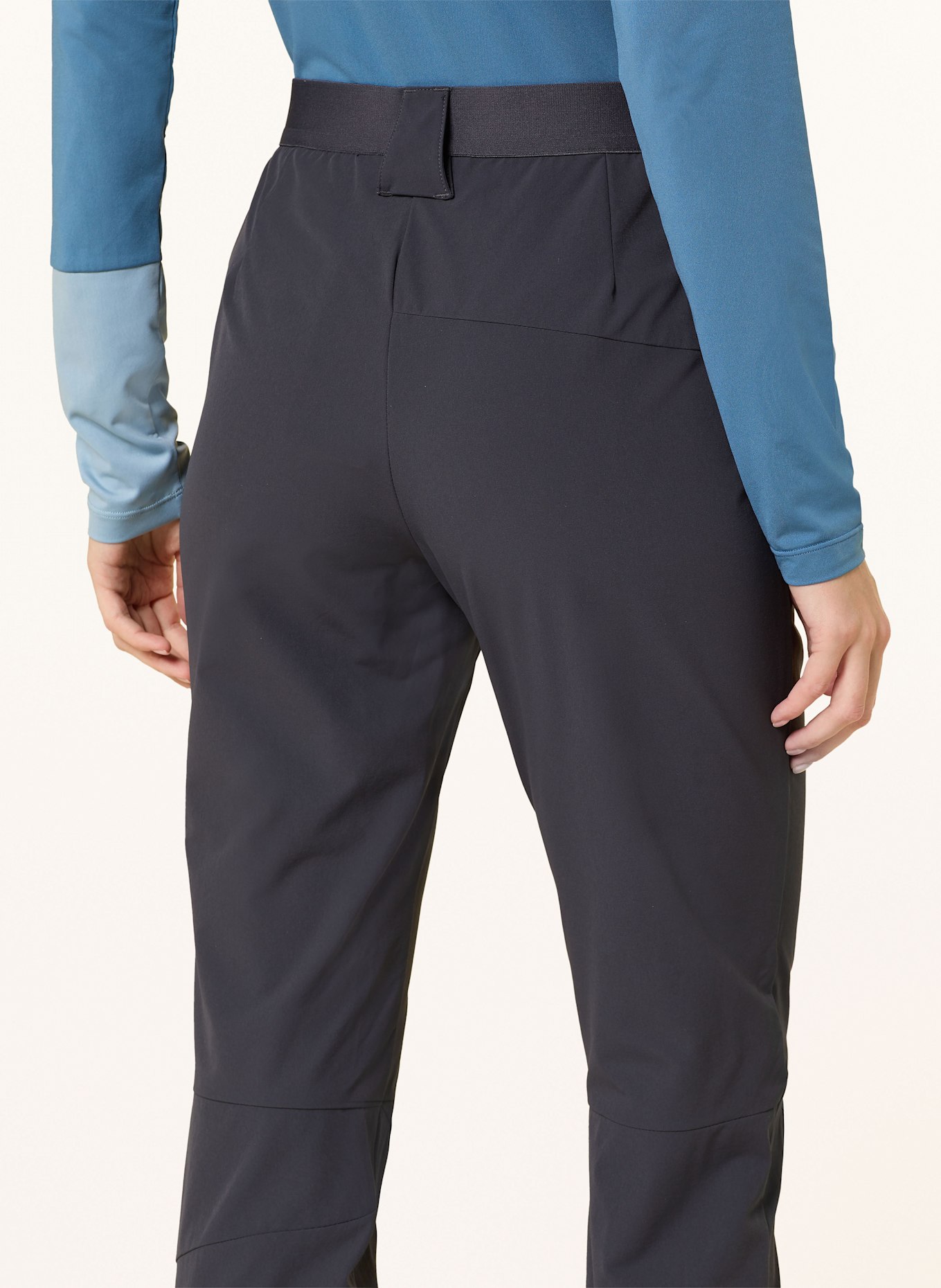 me°ru' Trekkinghose LA CALERA: DUNKELGRAU